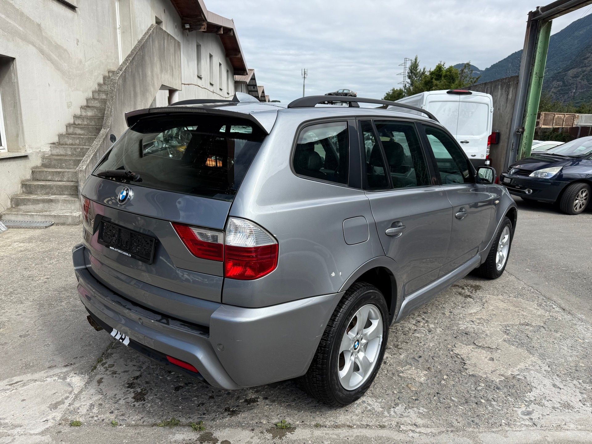 BMW X3 xDrive 30i (3.0si)-image-4