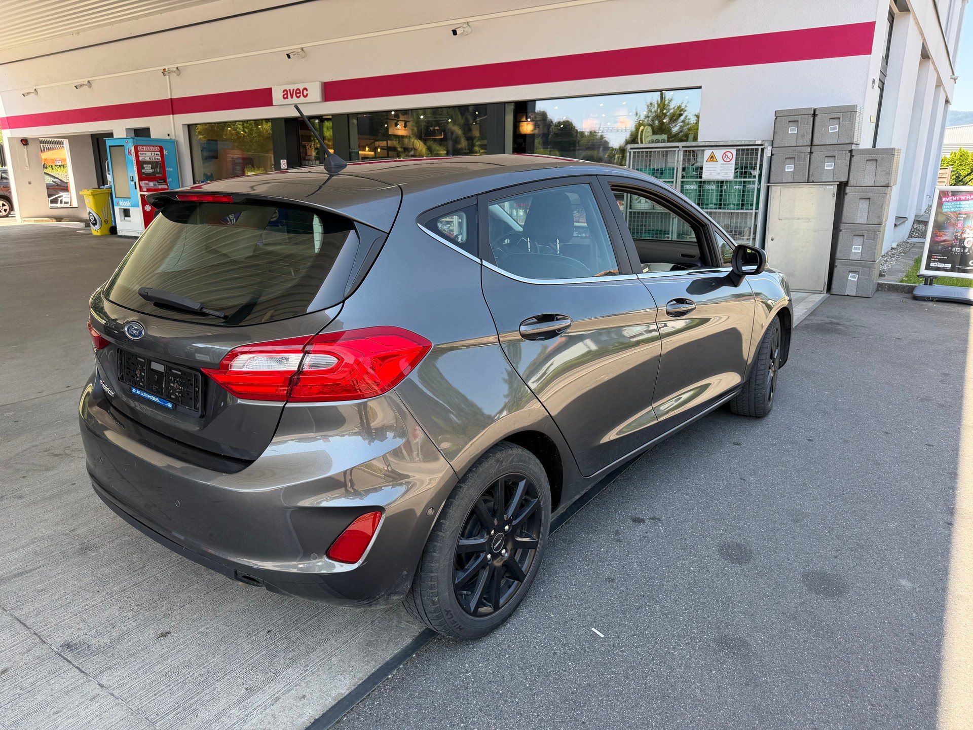 FORD Fiesta 1.0 SCTi Titanium Automat-ab Mfk-showroom-element-2