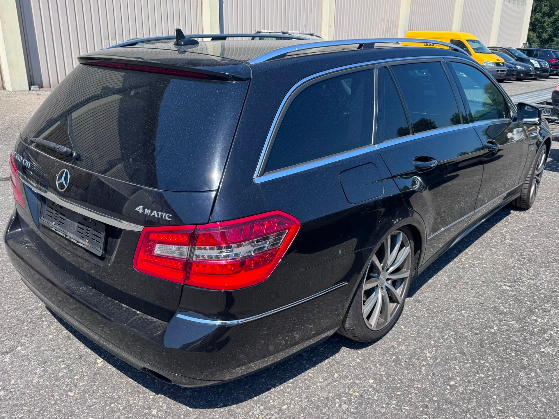 MERCEDES-BENZ E 350 CDI BlueEff. Avantgarde 4Matic 7G-Tronic-image-4