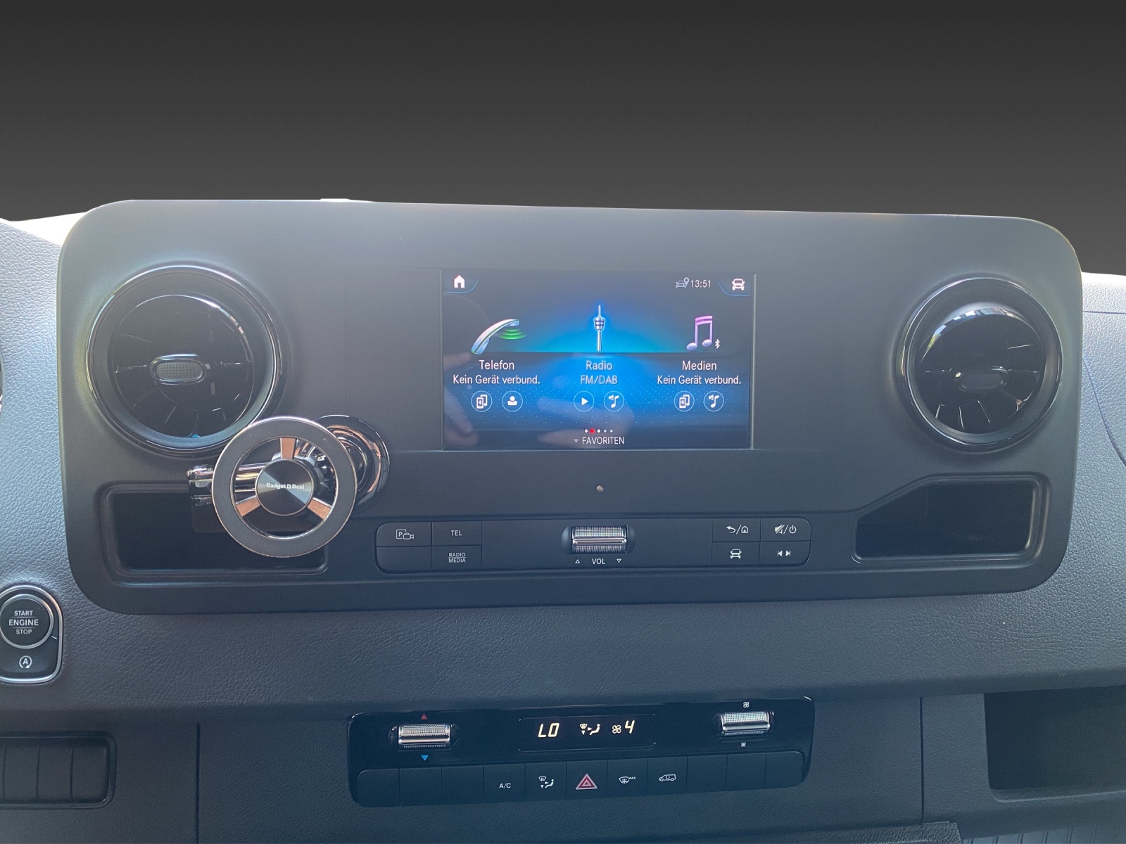 MERCEDES-BENZ Sprinter 317 CDI Standard 9G-TRONIC-image-16