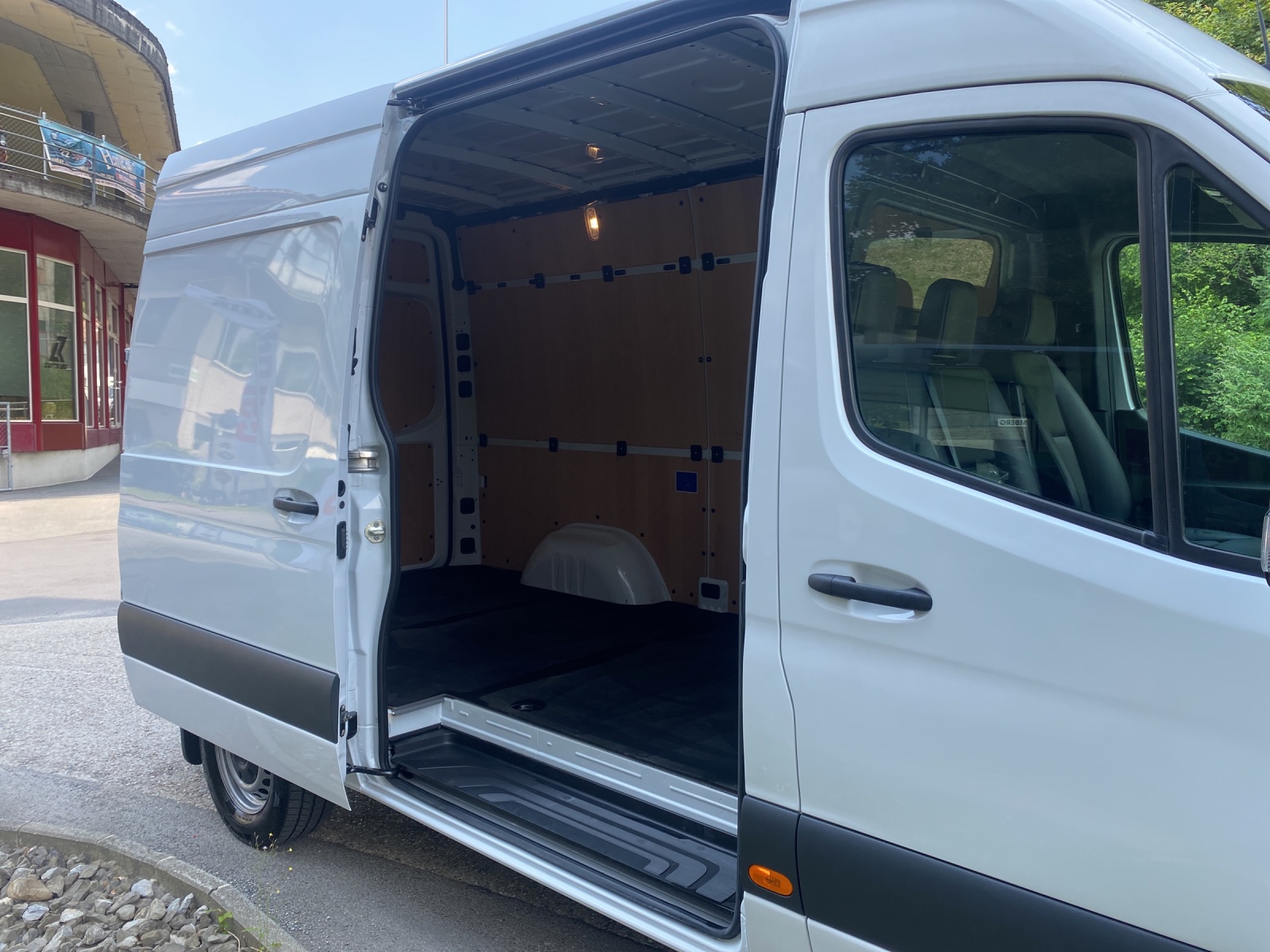 MERCEDES-BENZ Sprinter 317 CDI Standard 9G-TRONIC-image-17