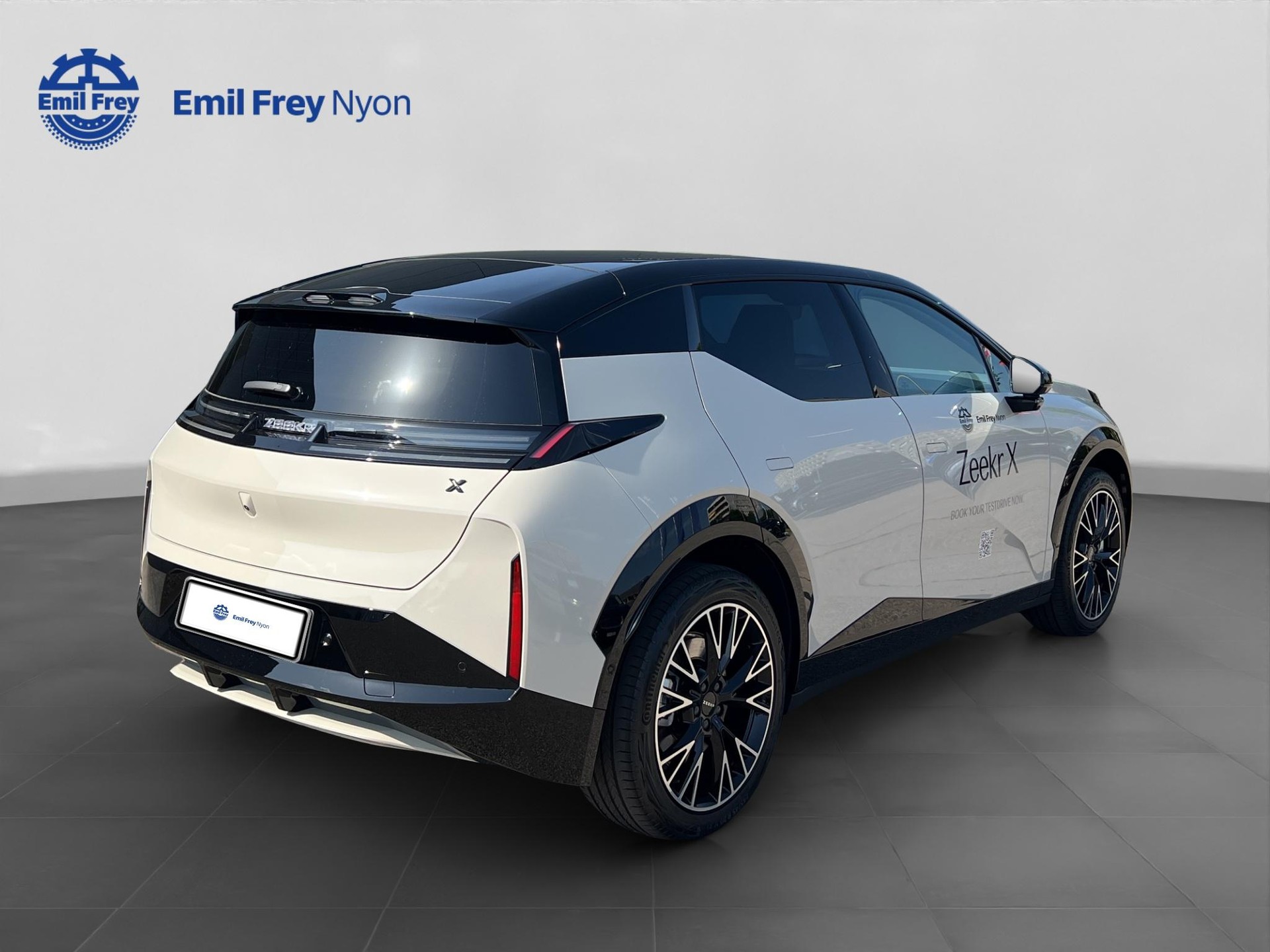 ZEEKR X Privilege AWD-showroom-element-2