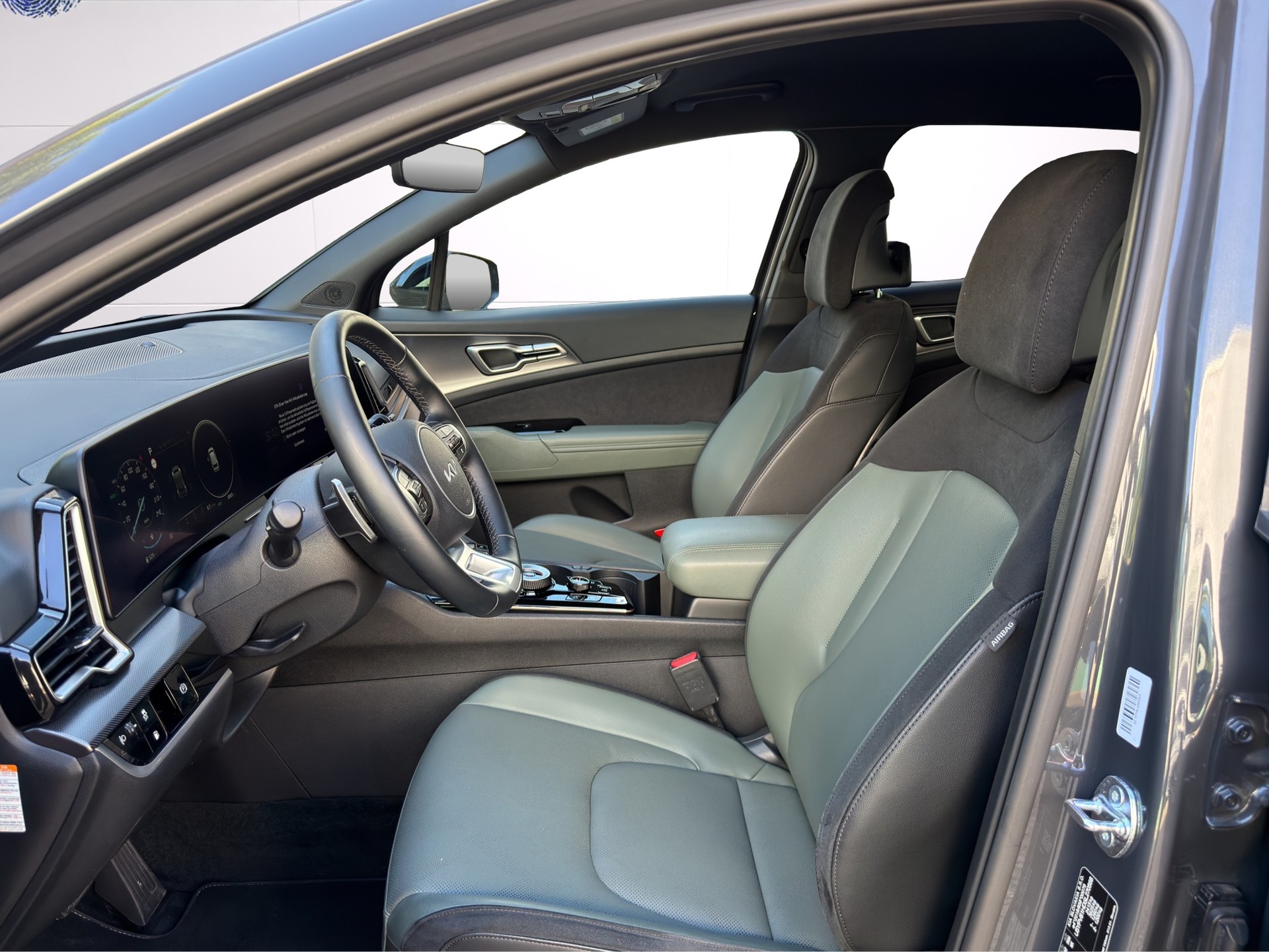 KIA Sportage 1.6T-GDi PHEV Power Edition 4x4 A-image-9
