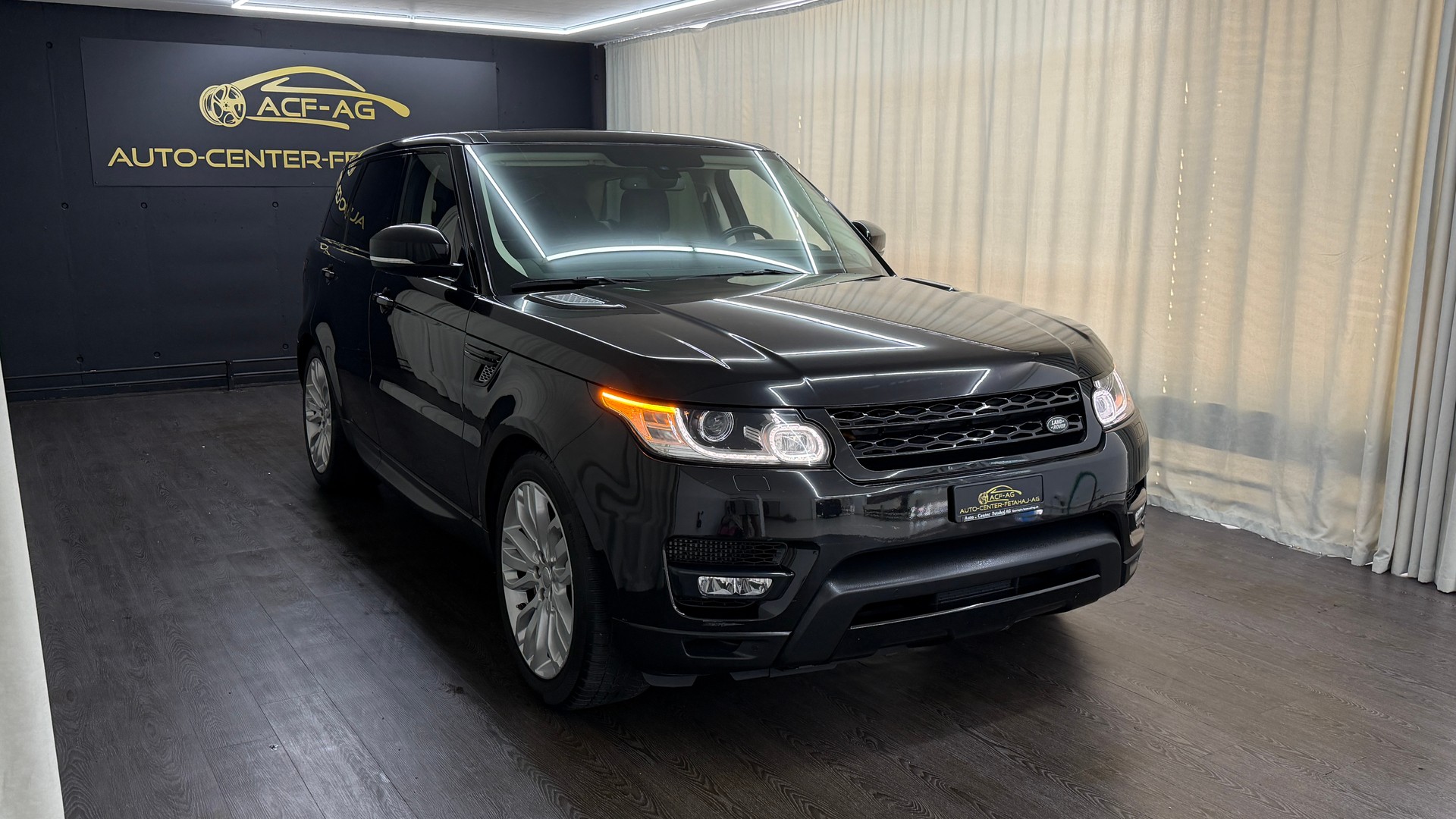 LAND ROVER Range Rover Sport 3.0 SDV6 HSE Automatic-showroom-element-2