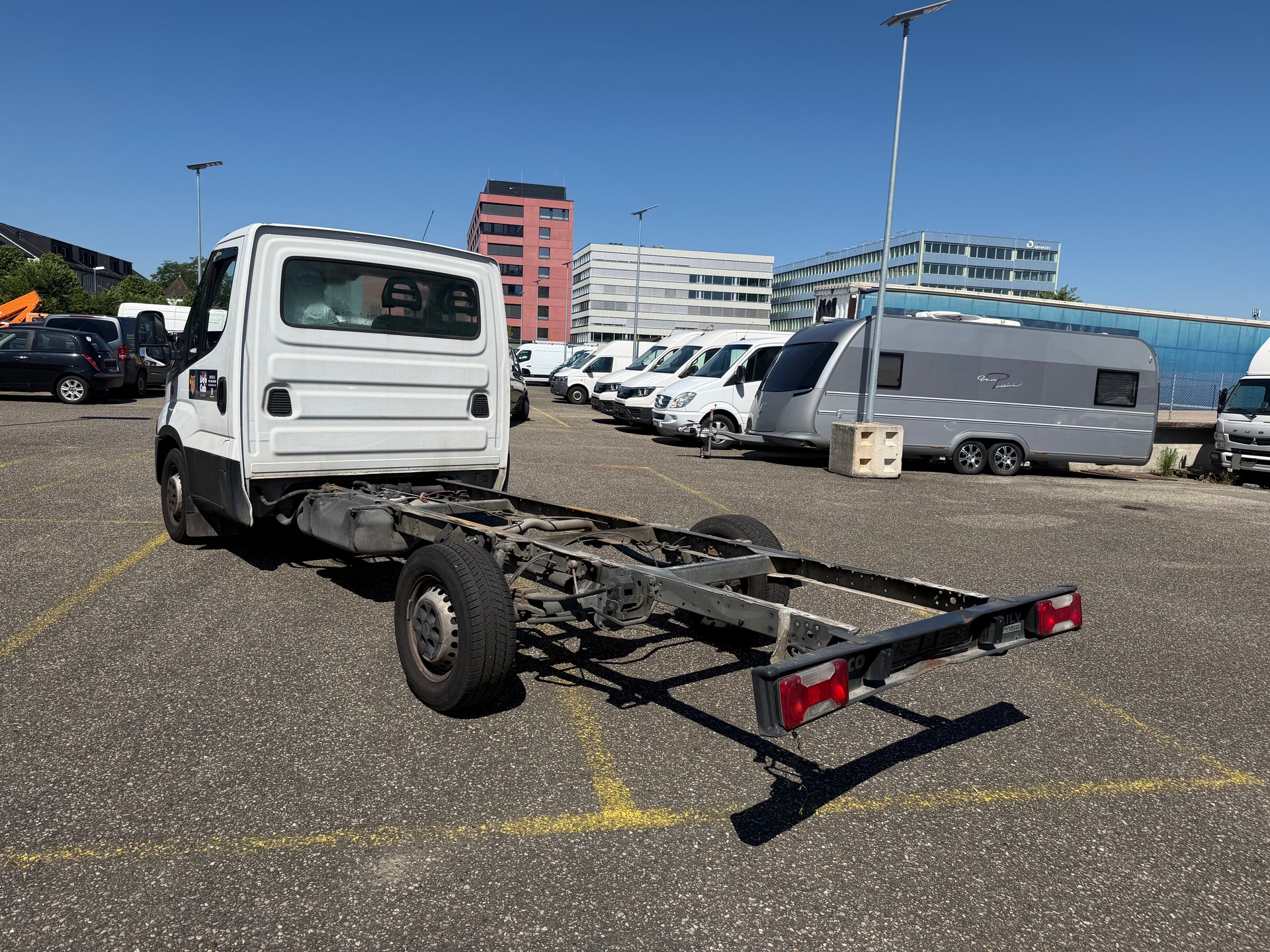 IVECO DAILY 35 S 16 A8-showroom-element-2
