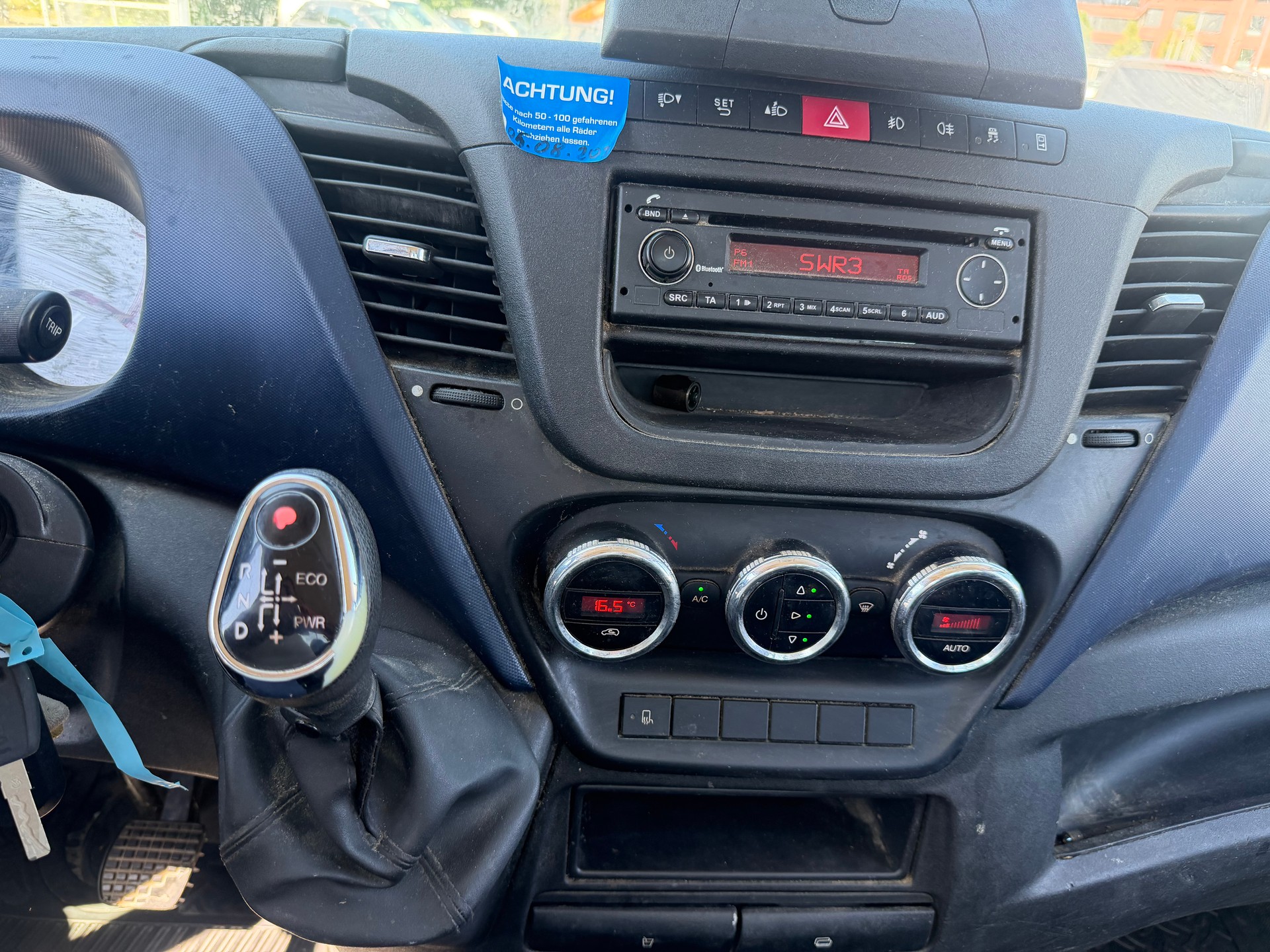 IVECO DAILY 35 S 16 A8-image-8