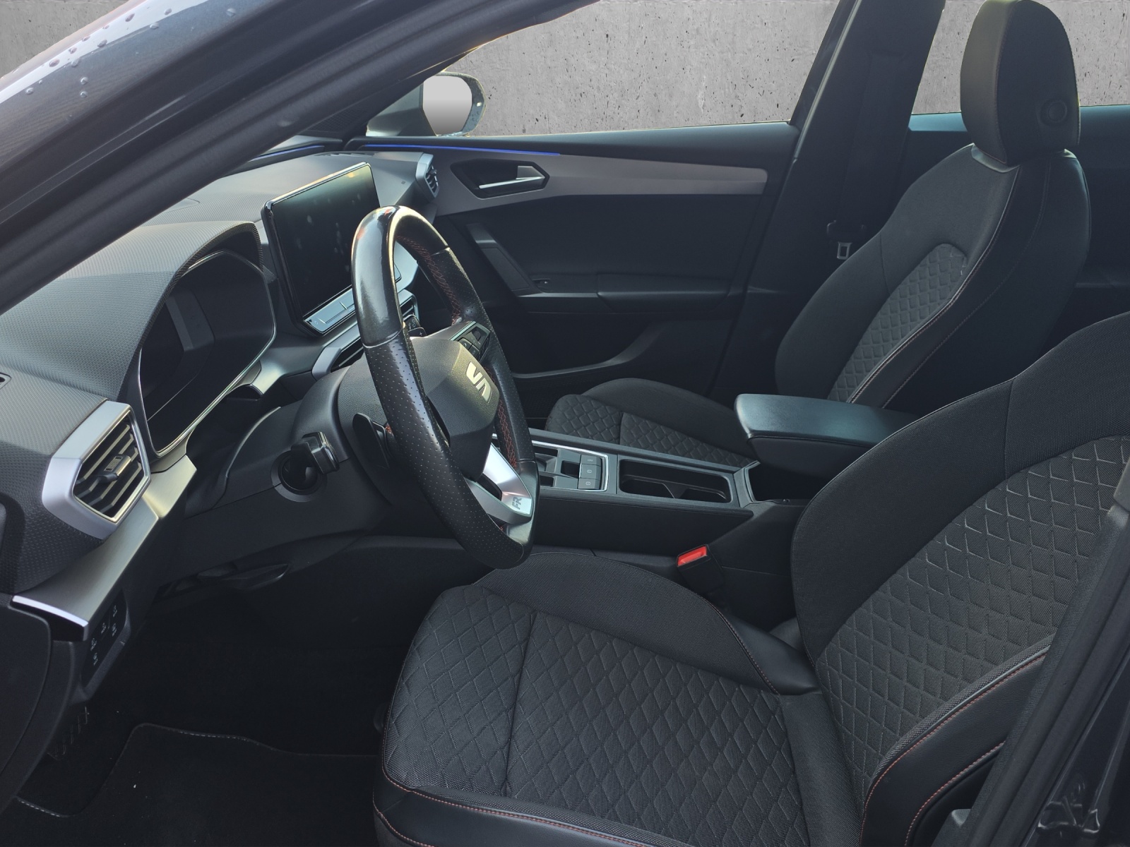 SEAT Leon 1.5 eTSI mHEV DSG FR-image-7
