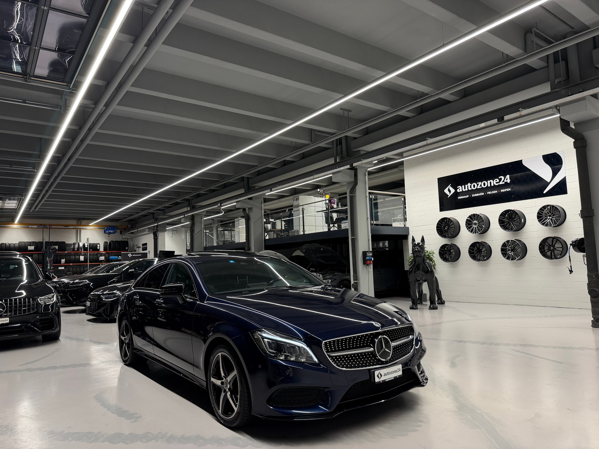 MERCEDES-BENZ CLS 250 d 4matic *CH-Auto*Sport AMG Pack*Lückenlose Servicehistorie bei Mercedes*Frisch ab Service*-image-8