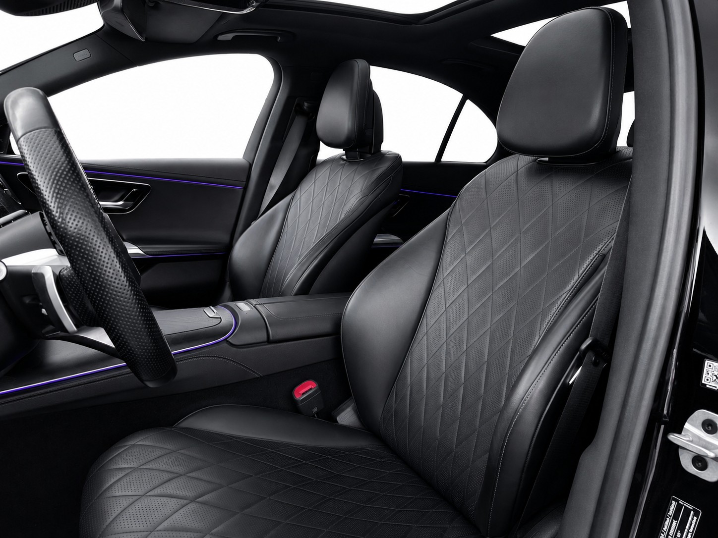MERCEDES-BENZ E 220 d AMG Line 4matic CH FAHRZEUG-image-15