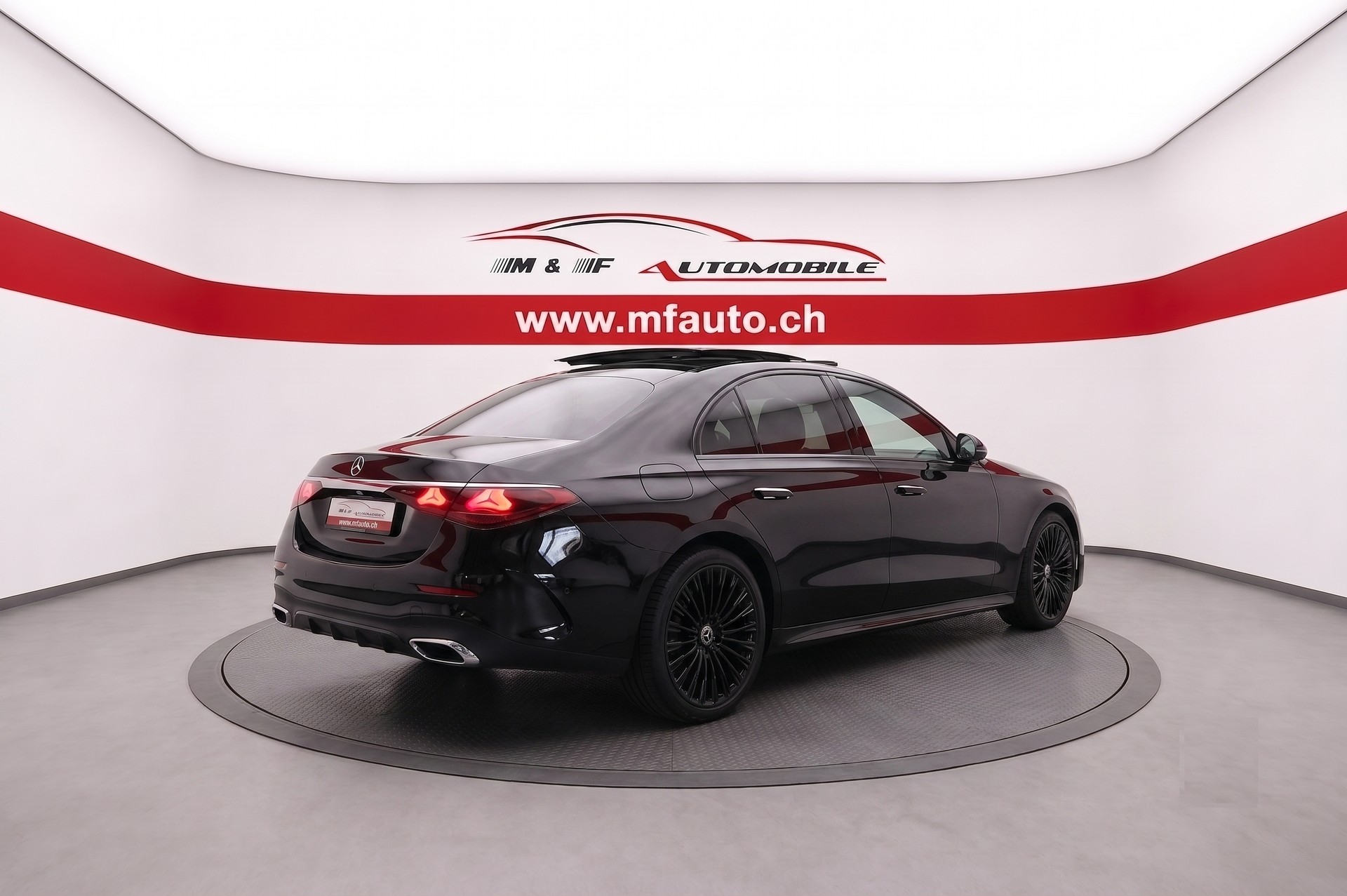 MERCEDES-BENZ E 220 d AMG Line 4matic CH FAHRZEUG-image-6