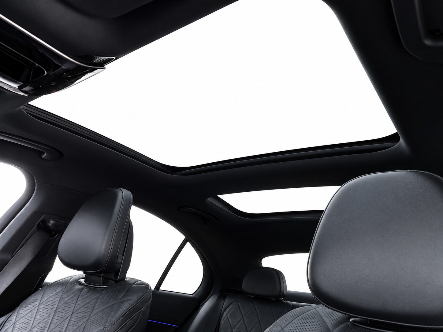 MERCEDES-BENZ E 220 d AMG Line 4matic CH FAHRZEUG-image-21