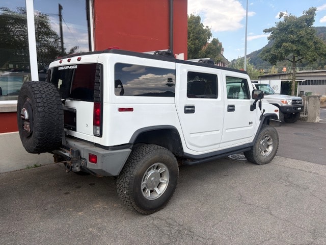 HUMMER H2
