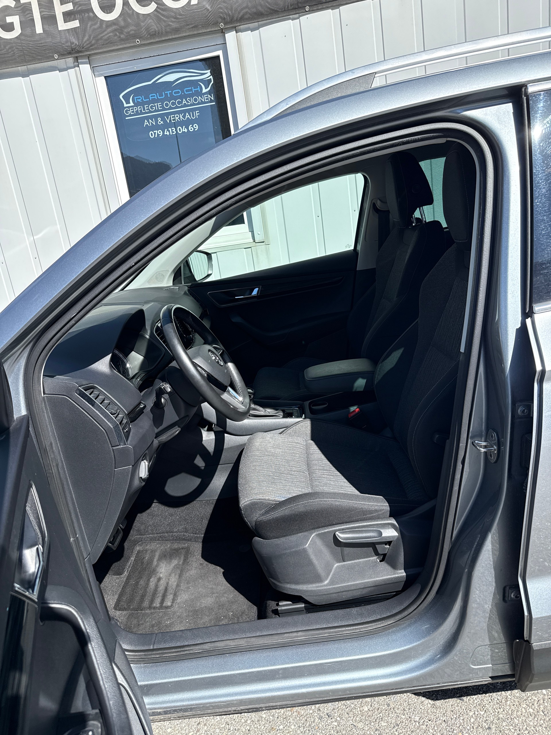 SKODA Karoq 1.5 TSI ACT Style DSG-image-10