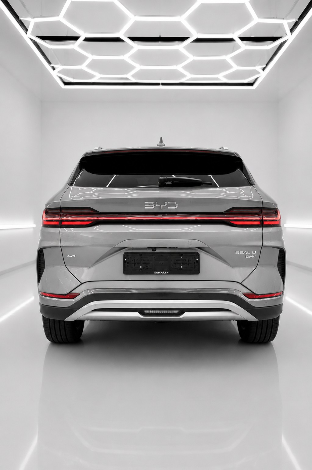 BYD Seal U DM-i Design AWD-showroom-element-3
