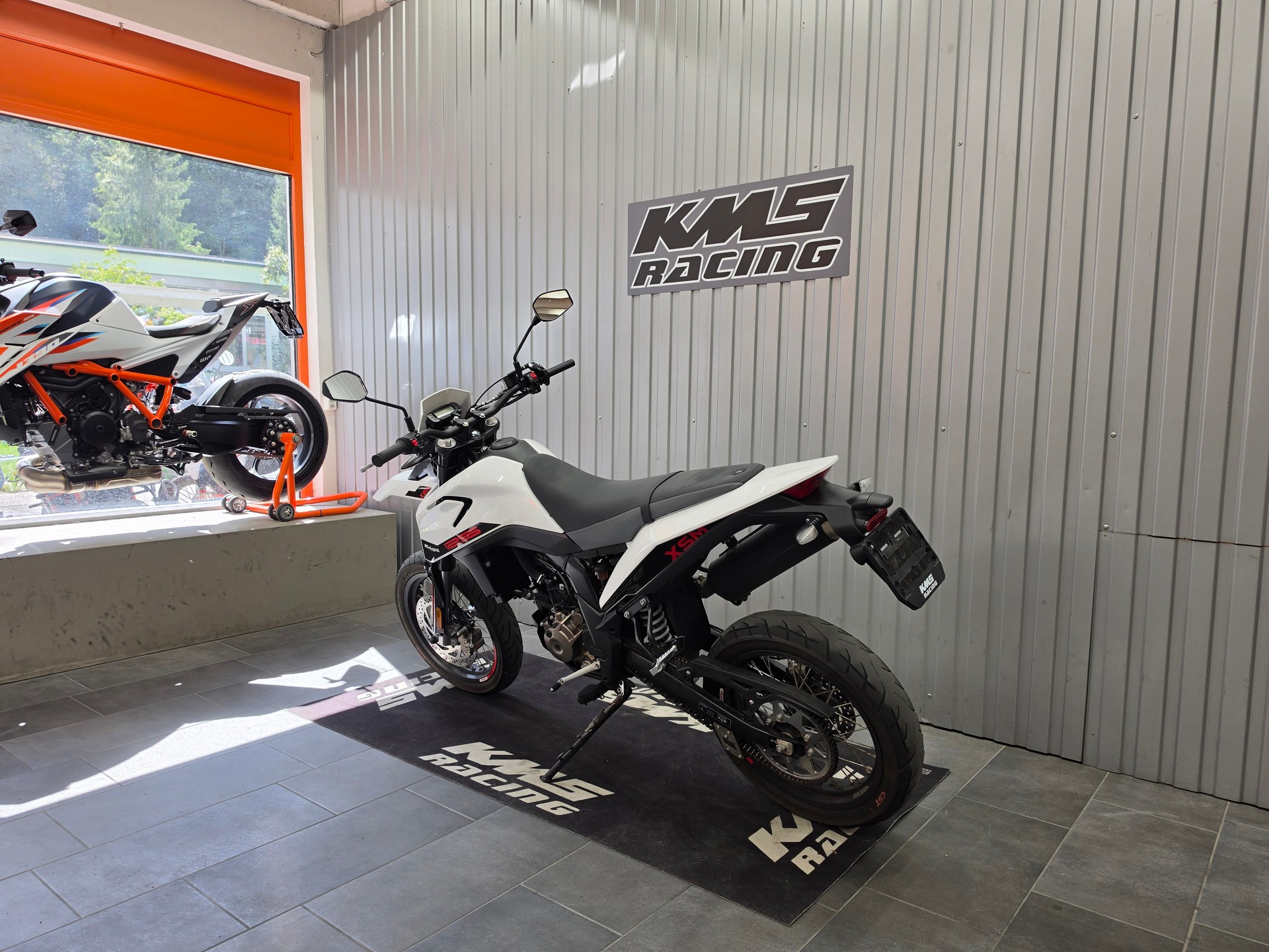 MALAGUTI XSM 125 ABS-image-4