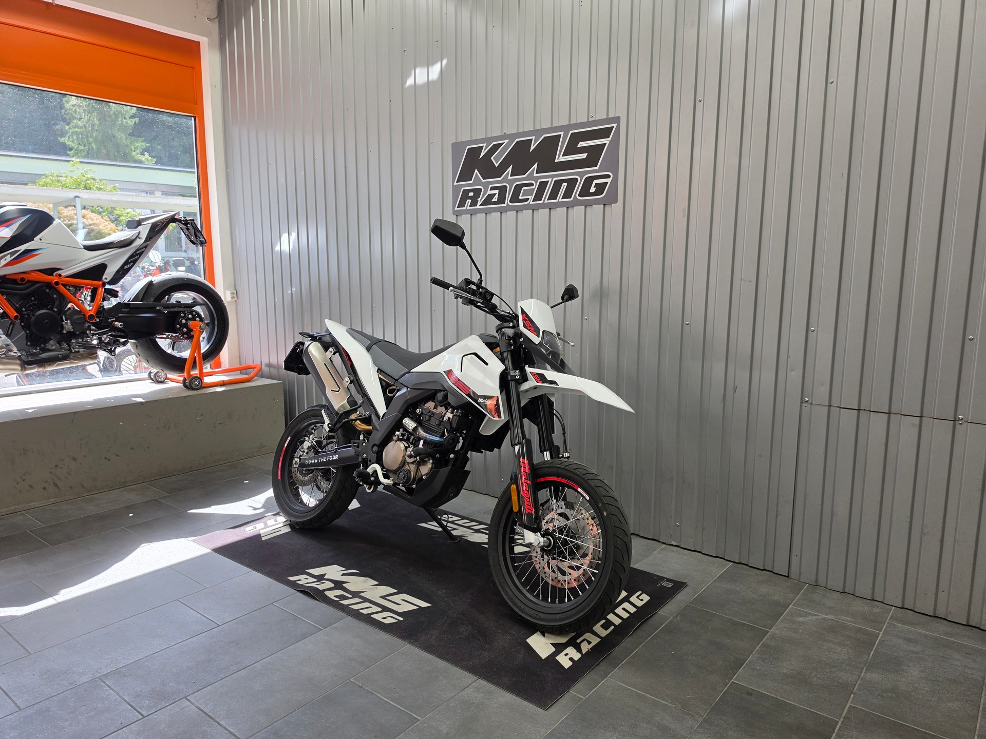 MALAGUTI XSM 125 ABS-image-1