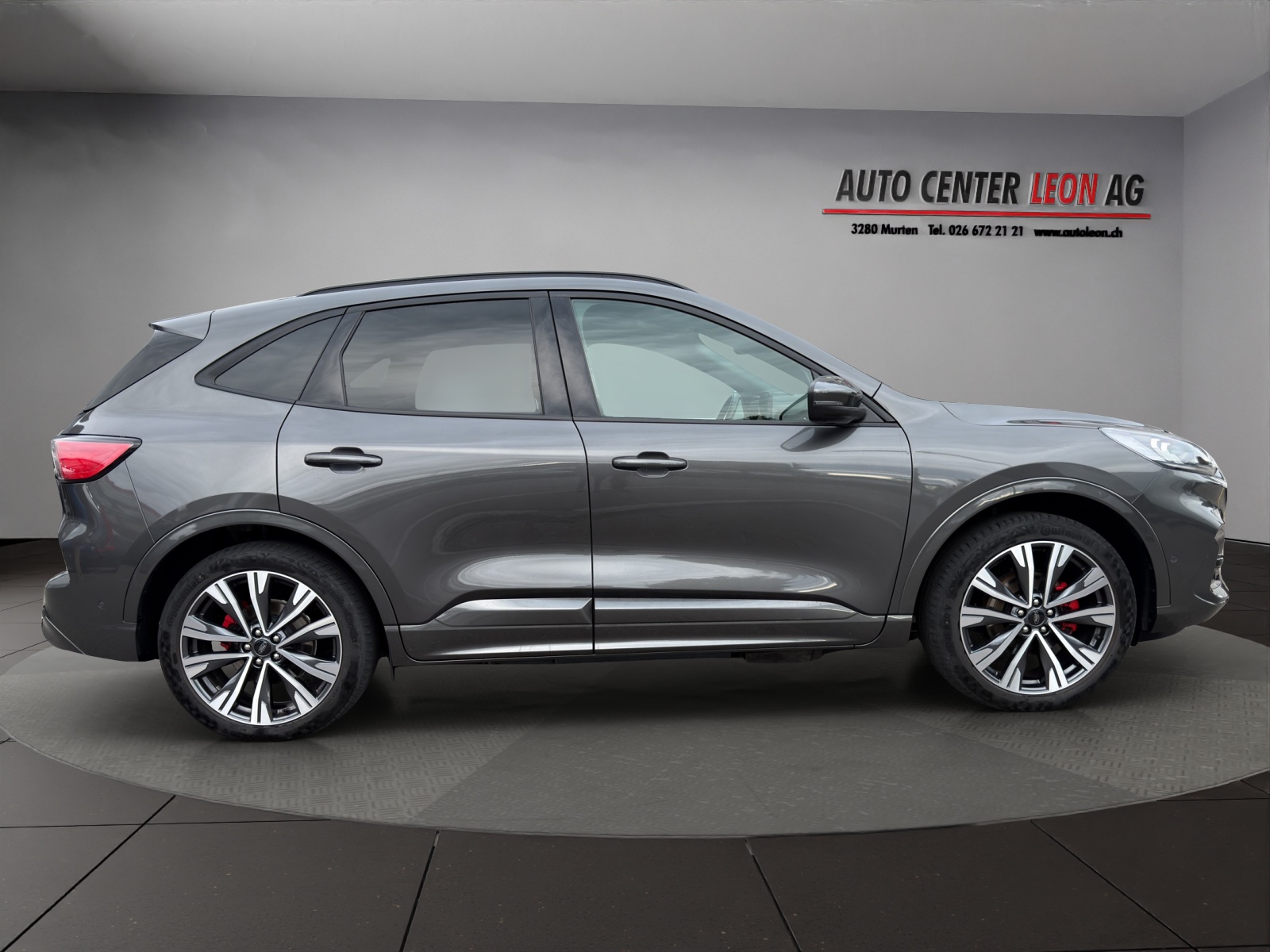 FORD Kuga 2.5 PHEV ST-Line 2WD-image-6