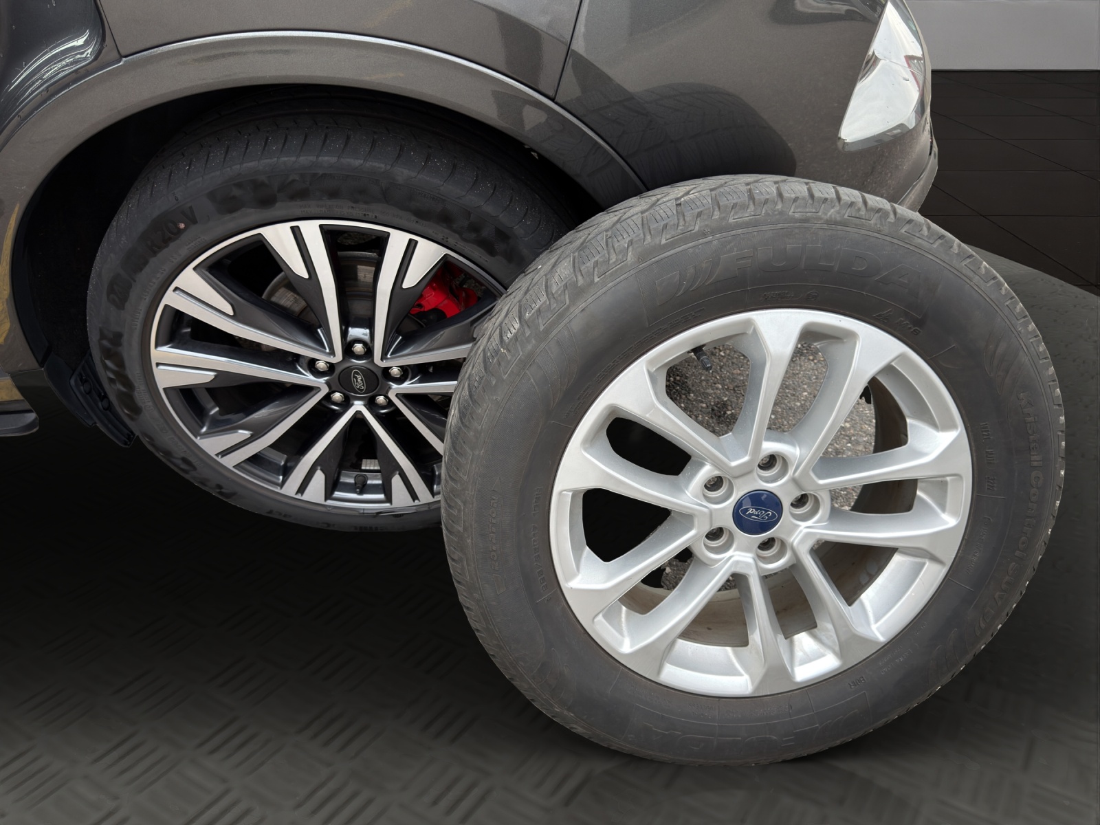 FORD Kuga 2.5 PHEV ST-Line 2WD-image-19