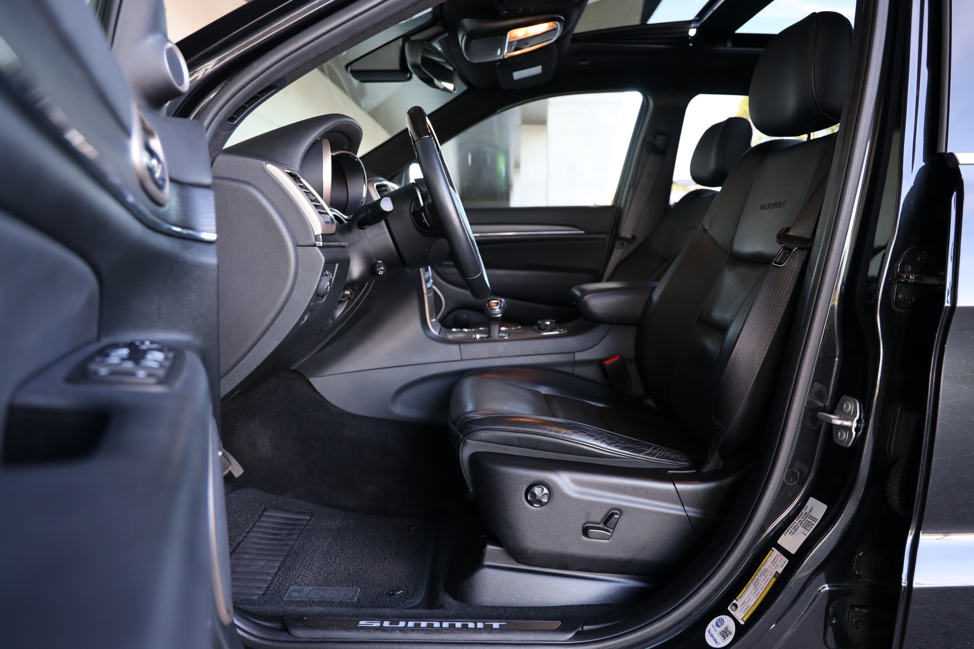 JEEP 3.0 CRD 250 Summit-image-7