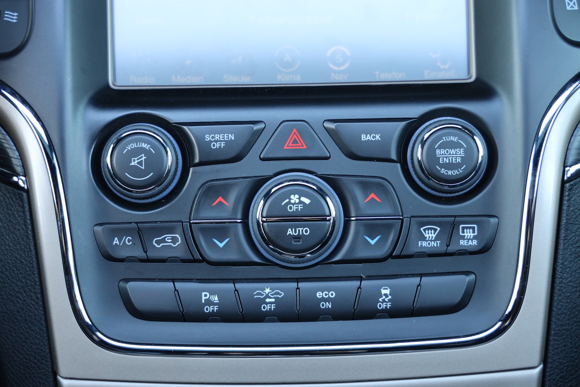 JEEP 3.0 CRD 250 Summit-image-12