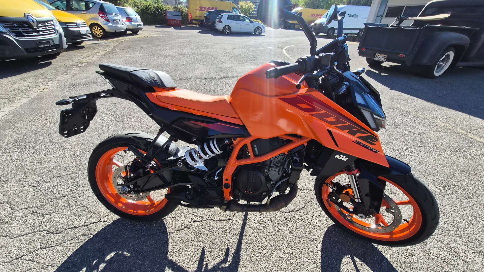 KTM 390 Duke-image-5