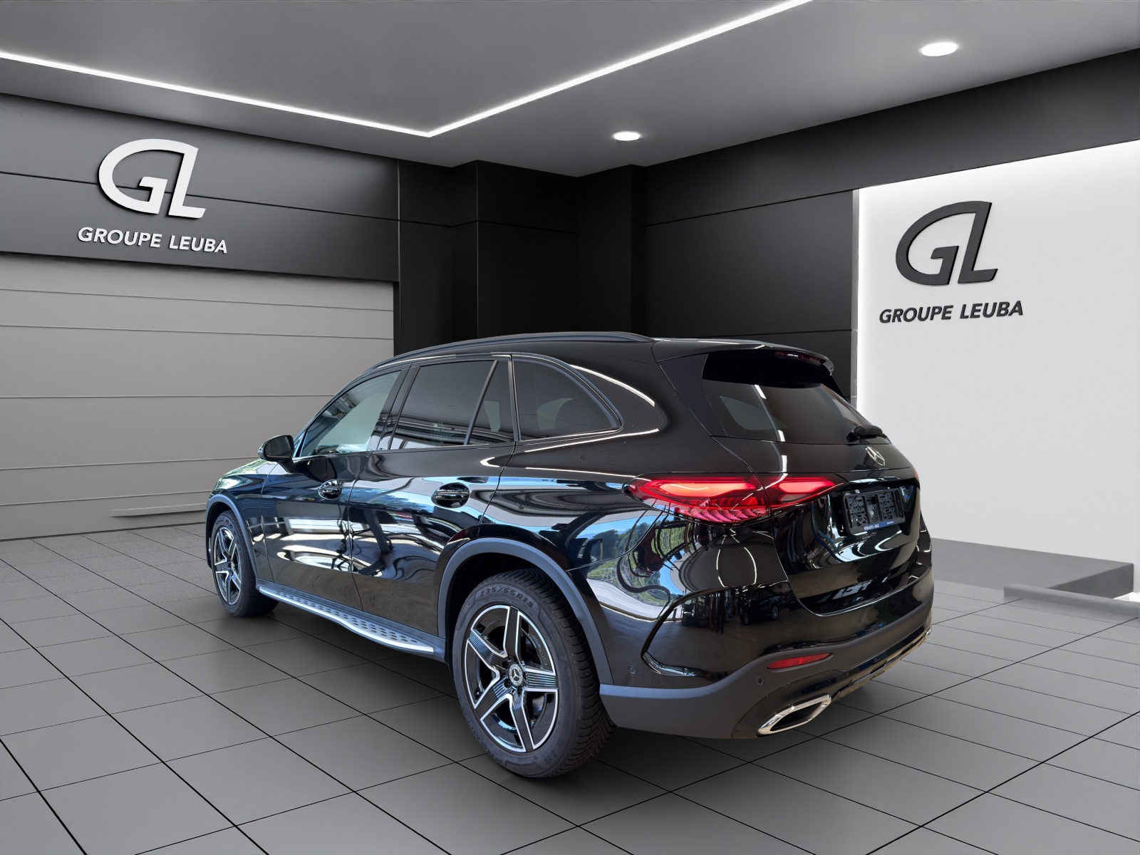 MERCEDES-BENZ GLC 220 d 4M 9G-Tronic-showroom-element-3