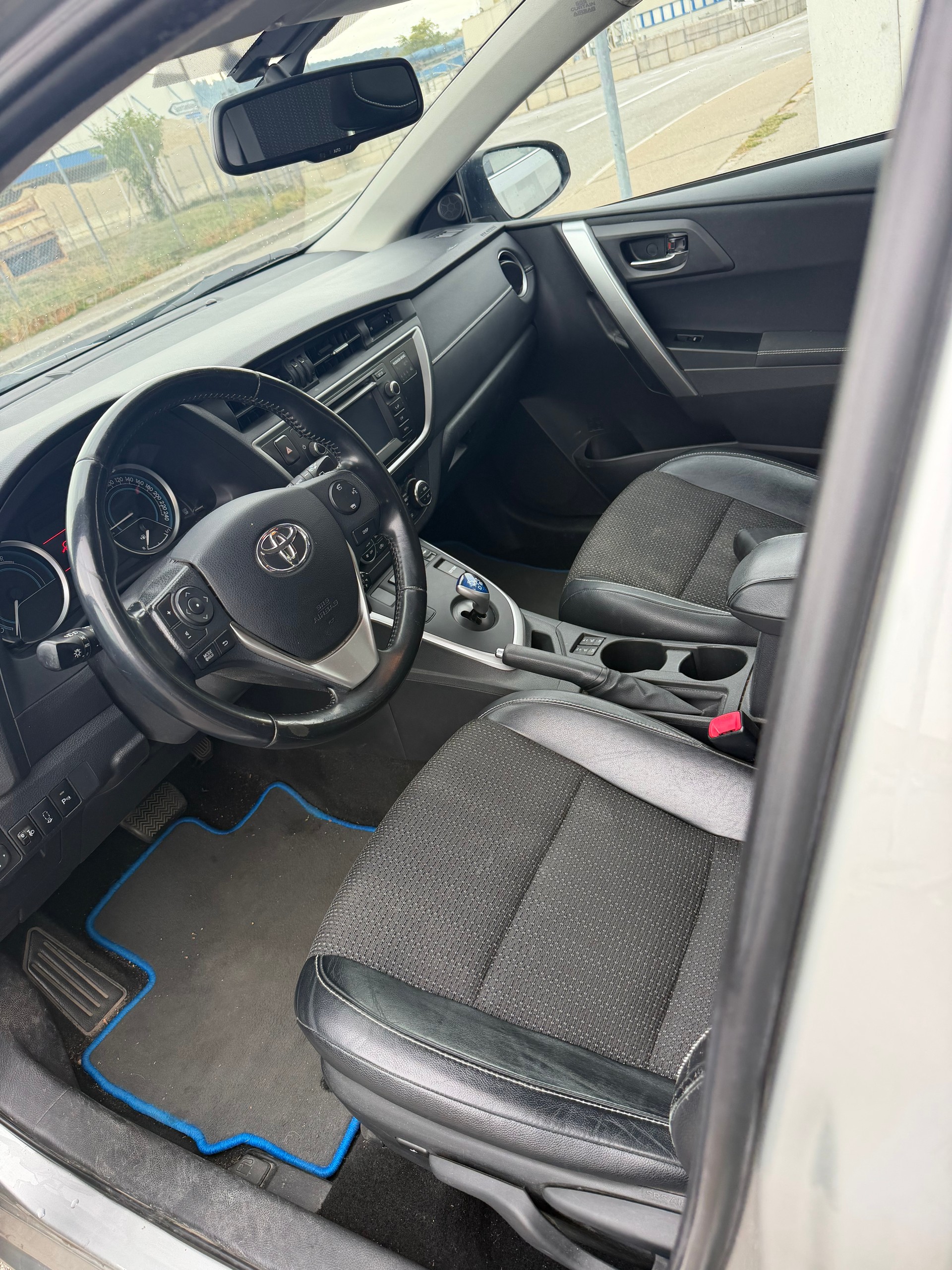TOYOTA Verso 1.6 Linea Terra-image-9
