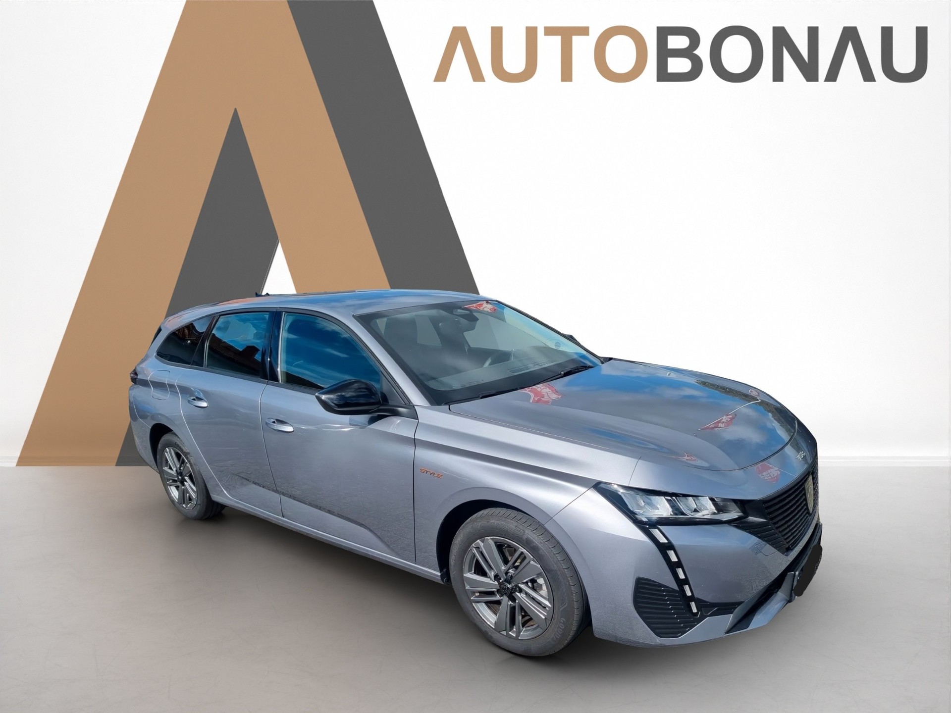 PEUGEOT 308 SW 1.2 Hybrid Style-image-4