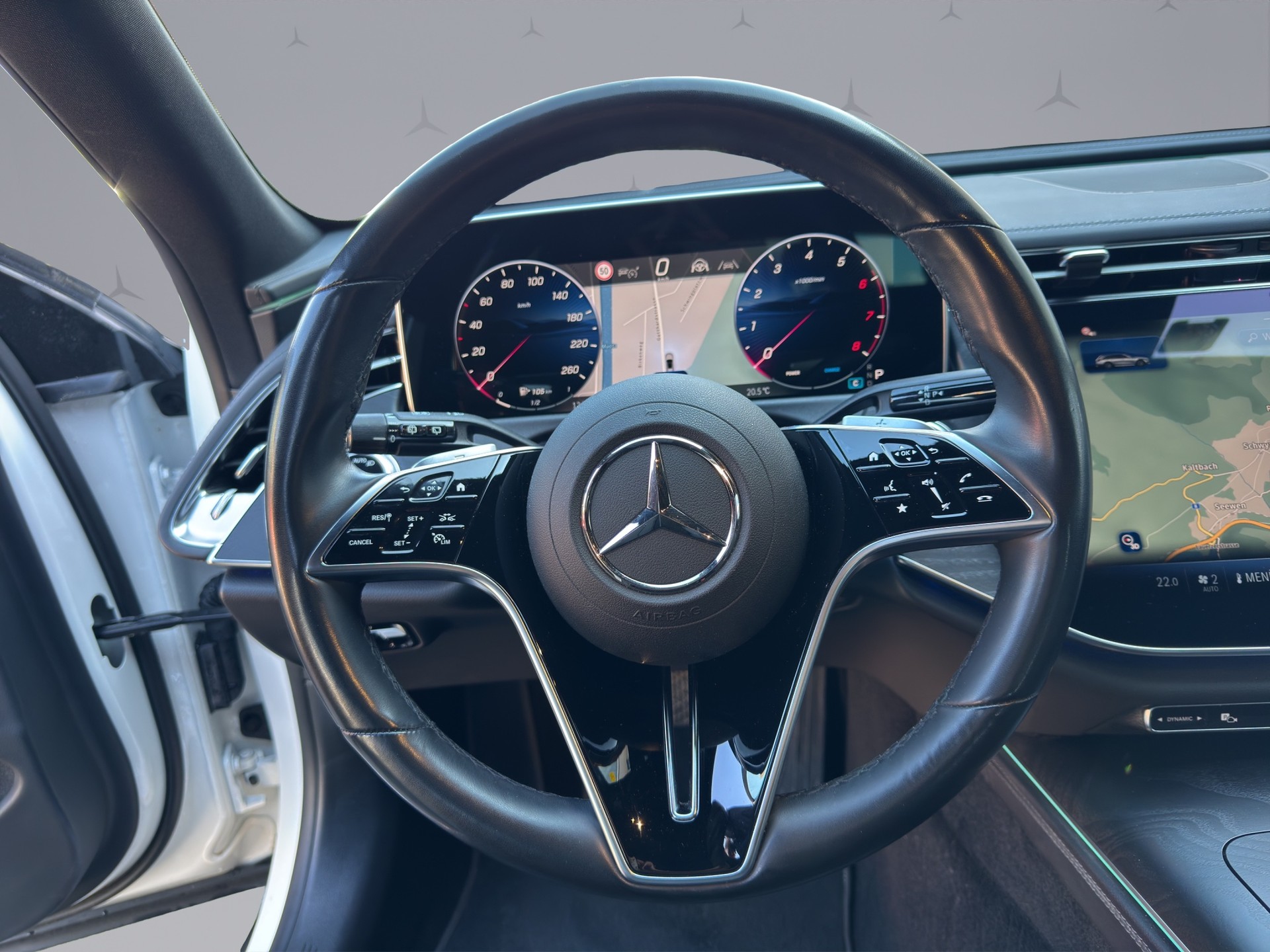 MERCEDES-BENZ E-Klasse S214 Kombi E 450 All-Terrain Avantgarde 4matic-image-11