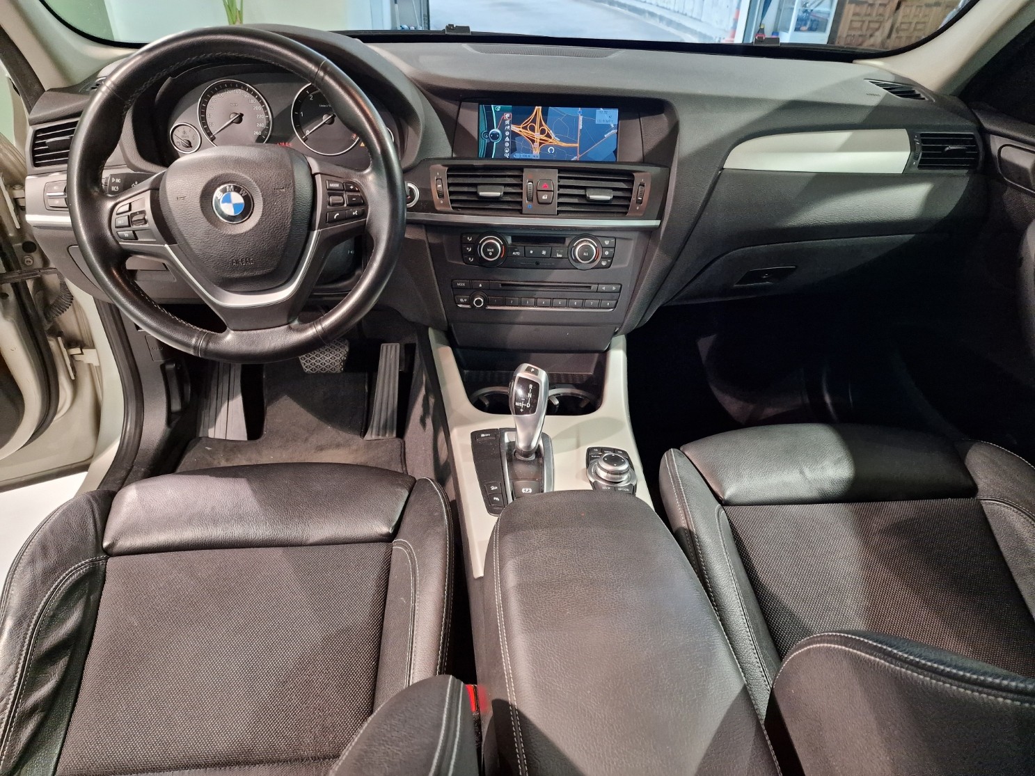 BMW X3 xDrive 20d Steptronic-image-13