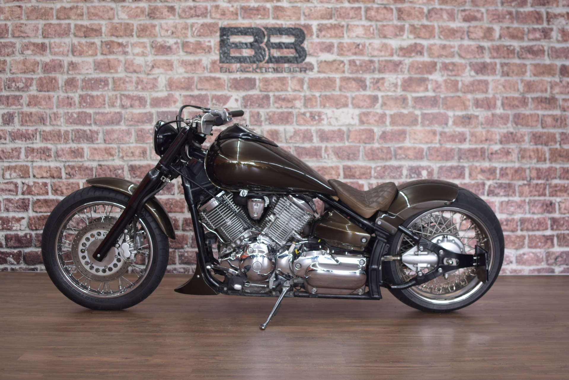 YAMAHA XVS 1100 Drag Star-image-4