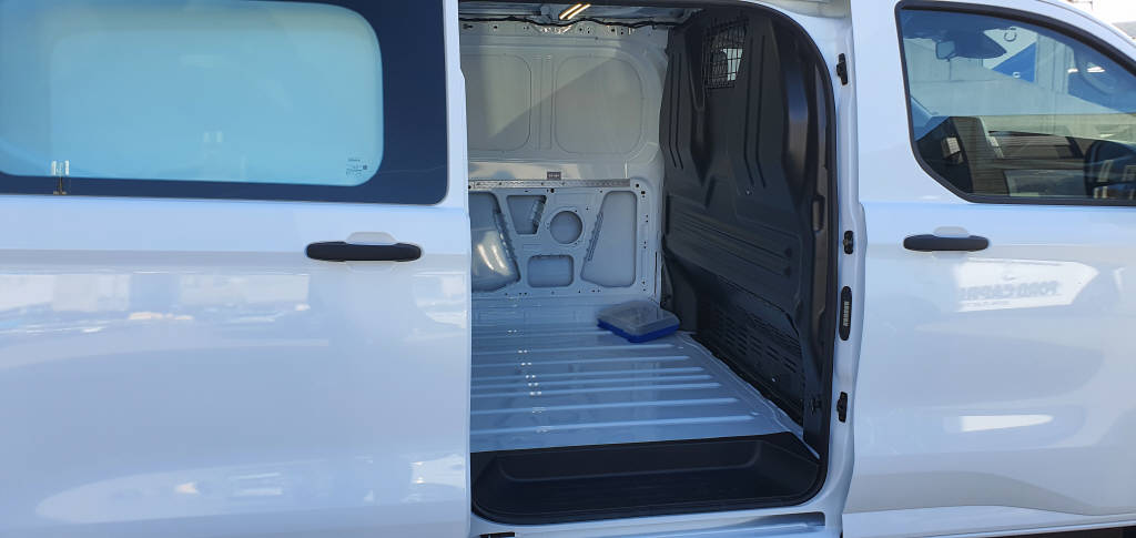 FORD Transit Custom Van 280 L1 2.0 EcoBlue 136 Trend-image-8