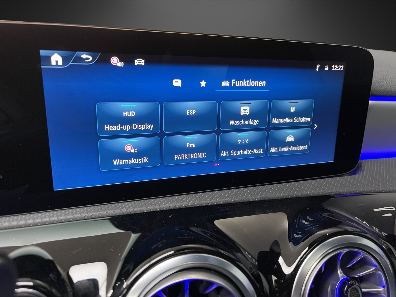 MERCEDES-BENZ A 220 4Matic 8G-DCT-image-13