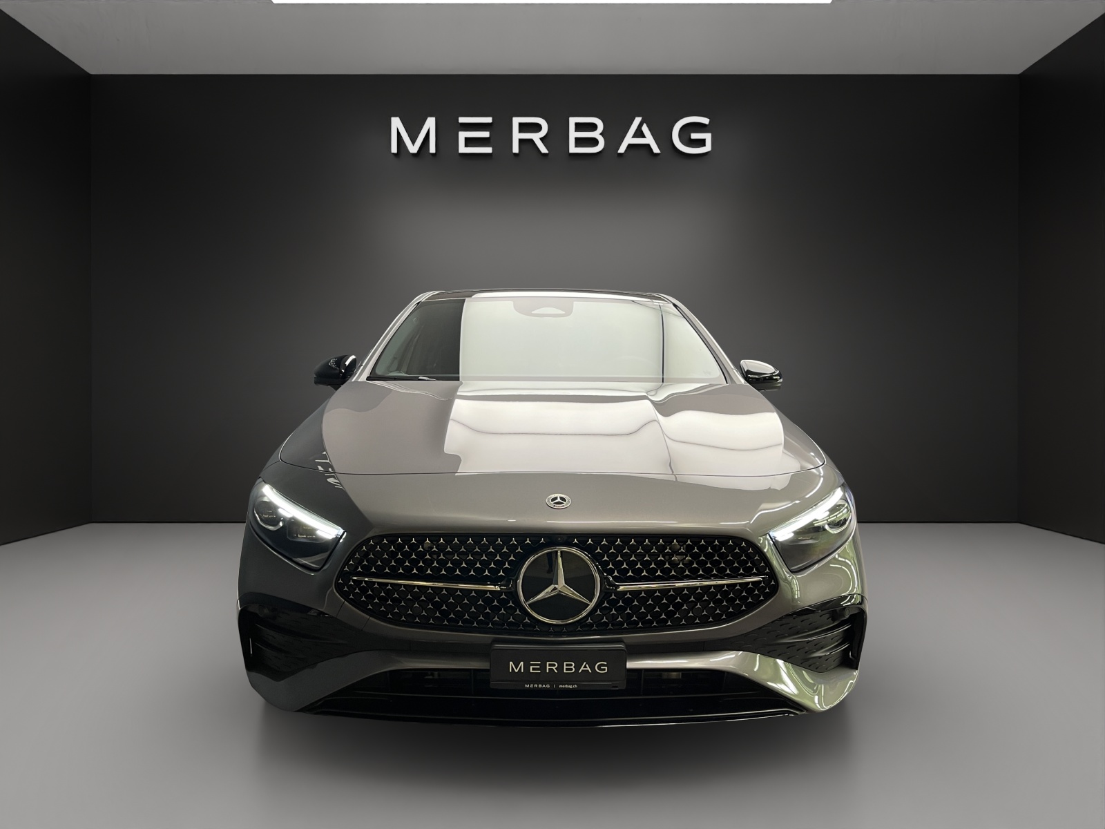 MERCEDES-BENZ A 220 4Matic 8G-DCT-image-1