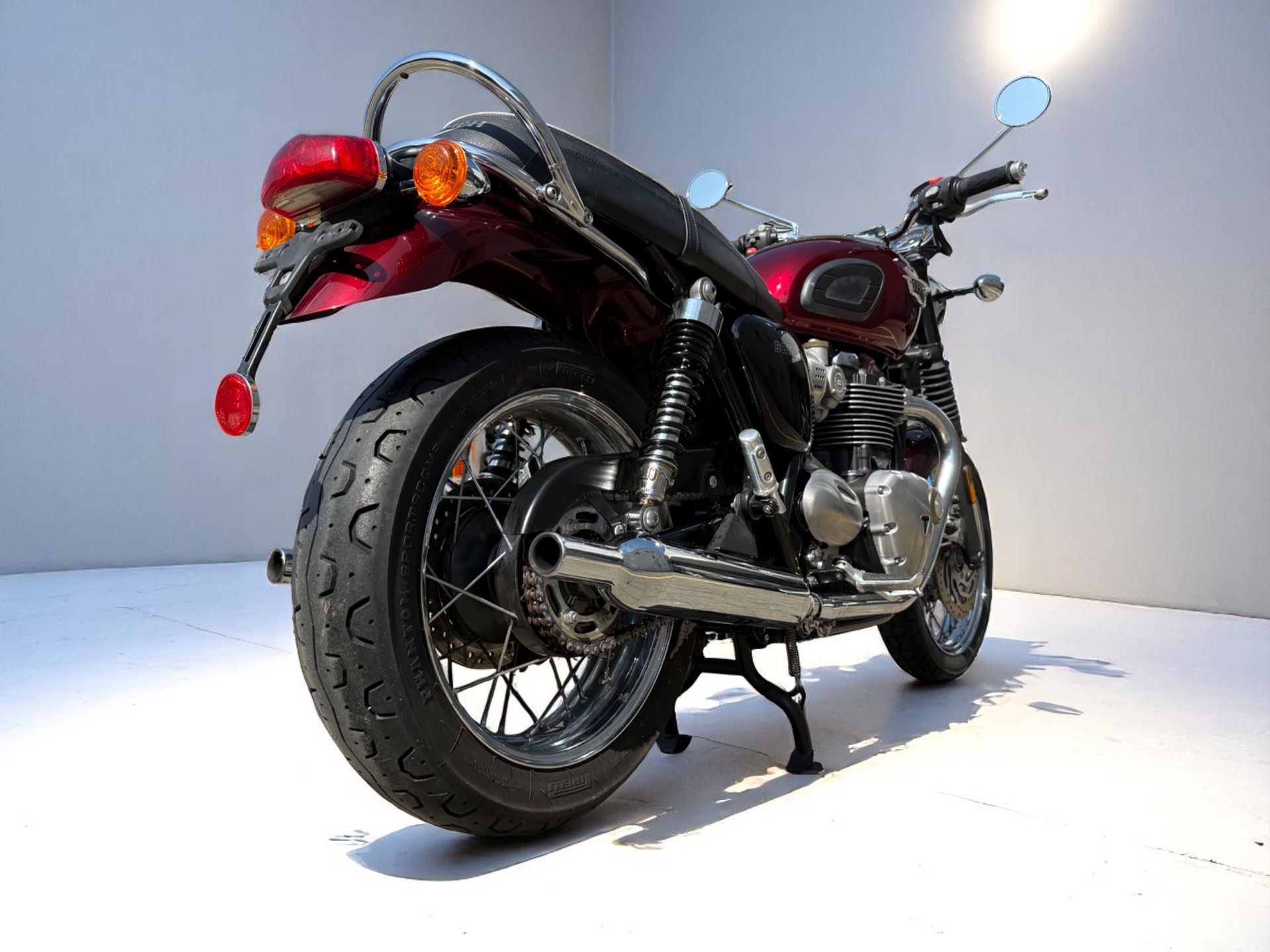 TRIUMPH Bonneville T120 ABS-image-10