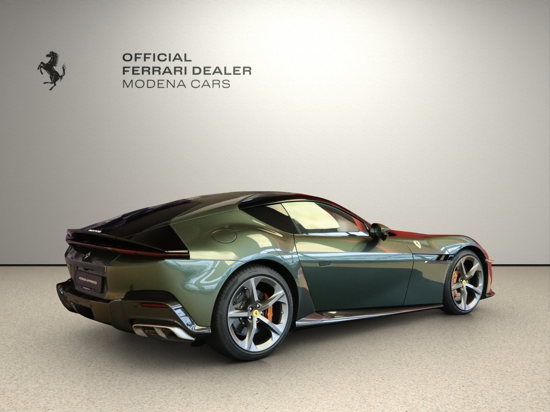 FERRARI 12 Cilindri-image-13