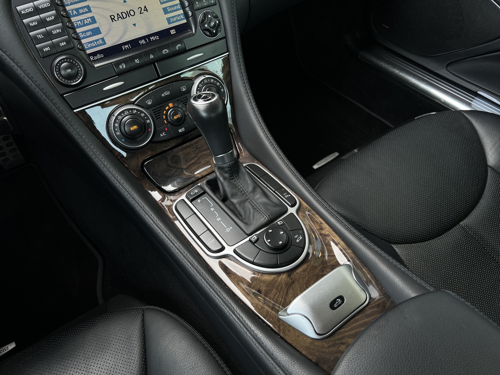 MERCEDES-BENZ SL 350-image-10