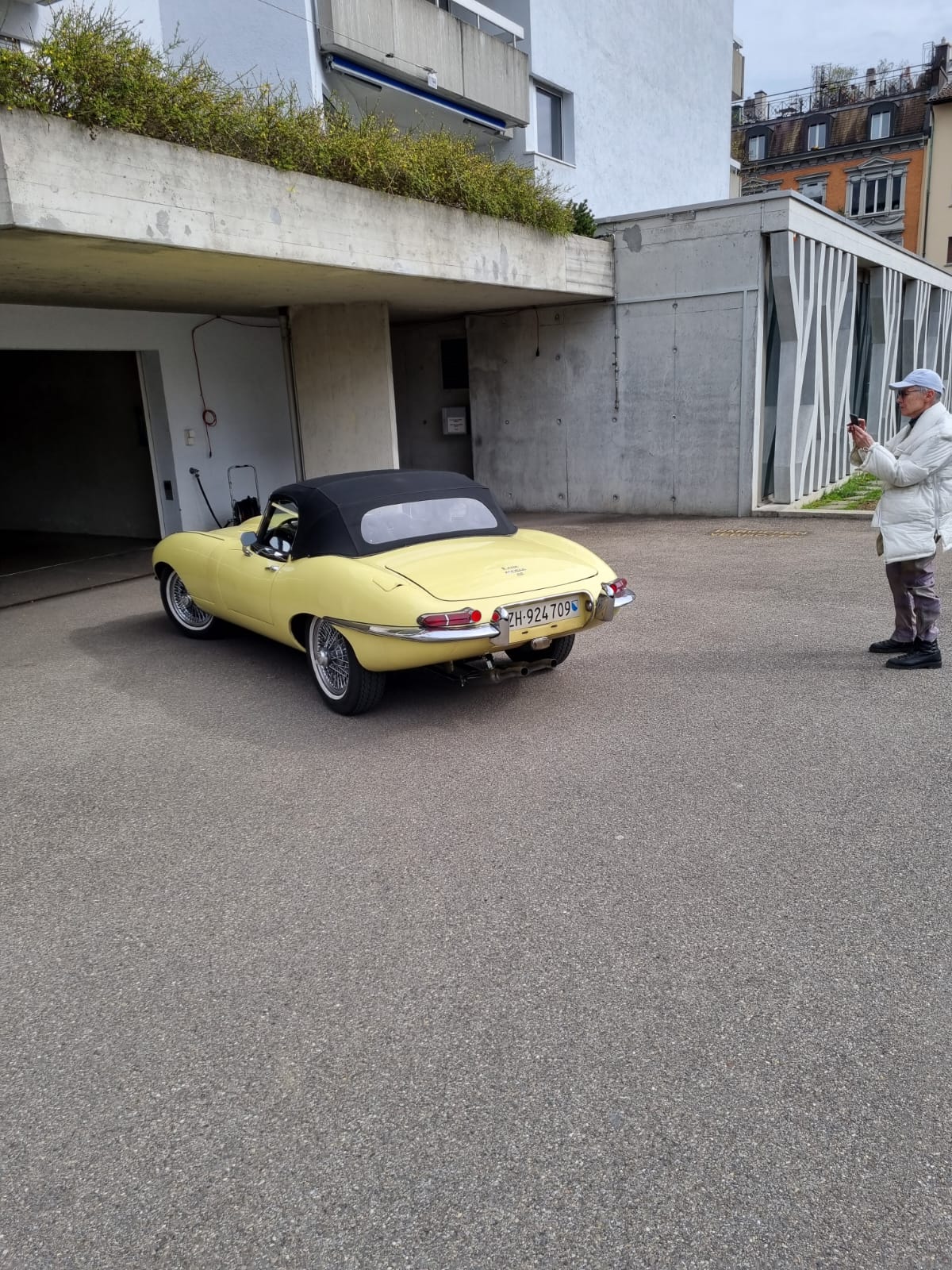 JAGUAR 1,5-image-2