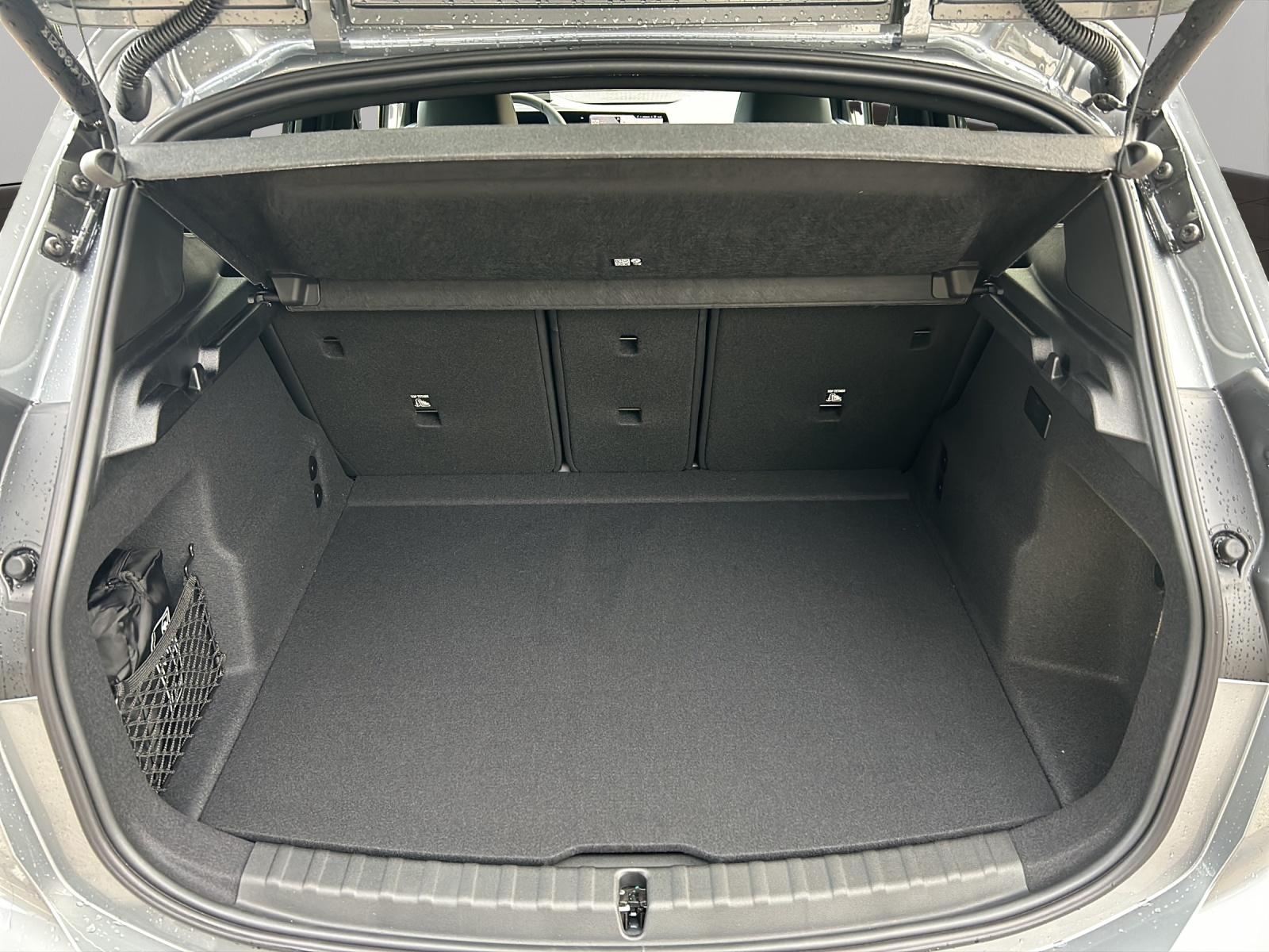 BMW 230e xDrive paddles Active Tourer-image-17