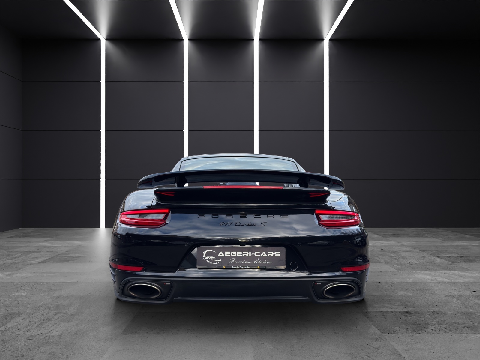 PORSCHE 911 Turbo S PDK 991.2-image-4
