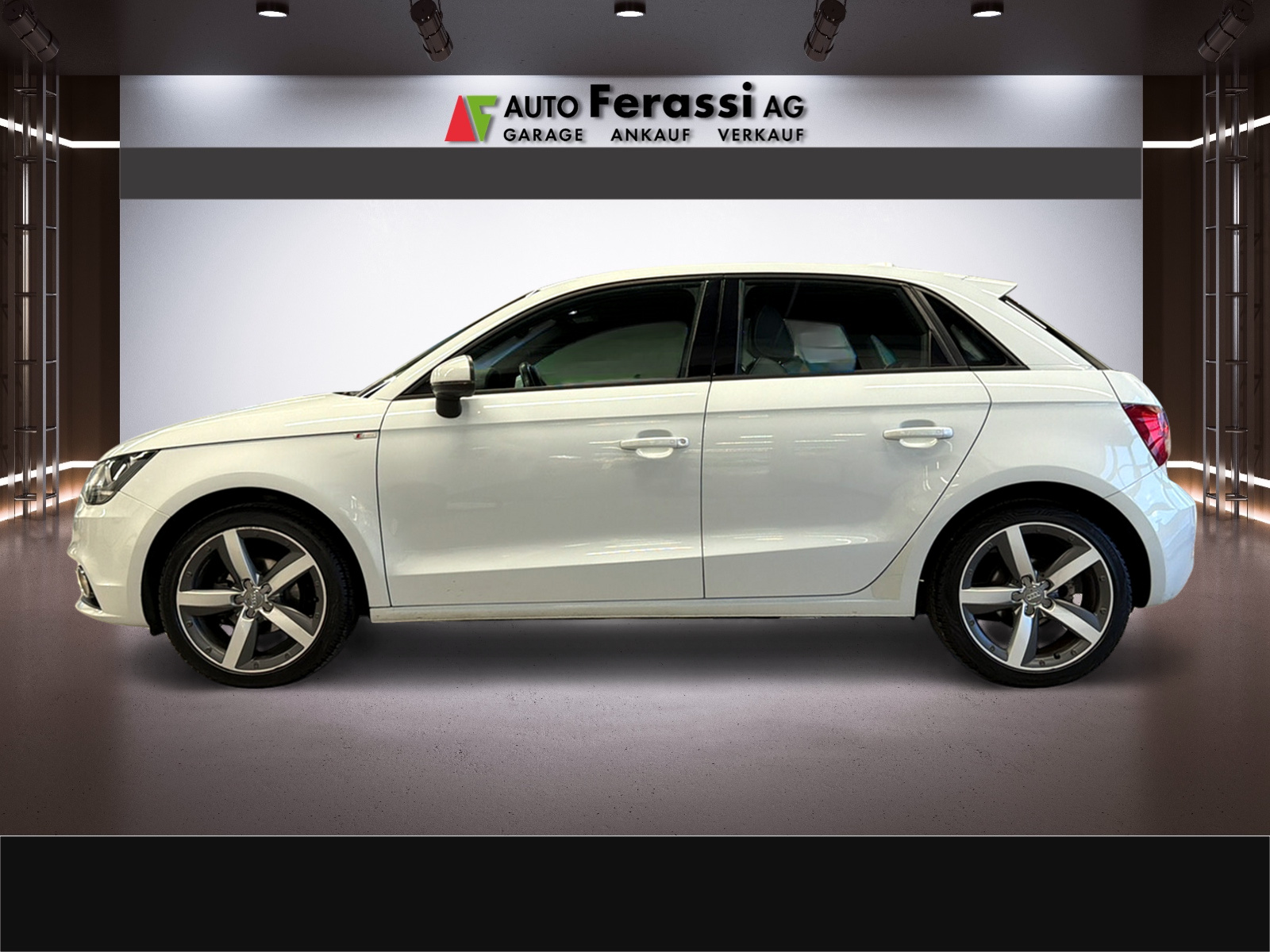 AUDI A1 Sportback 1.6 TDI Ambition DSG-showroom-element-1