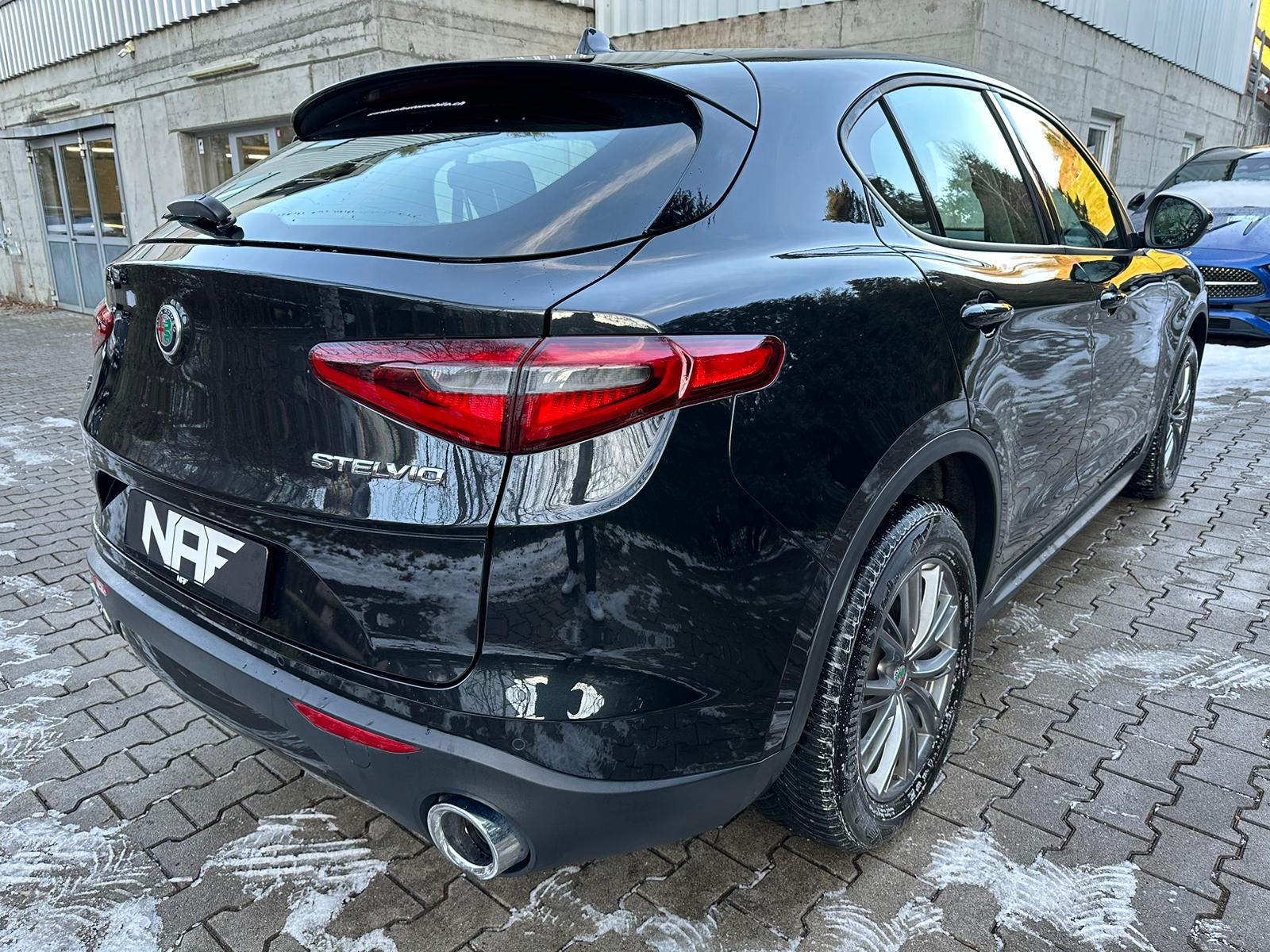 ALFA ROMEO Stelvio 2.2 JTDM Super Q4 Automatic Q4-image-4