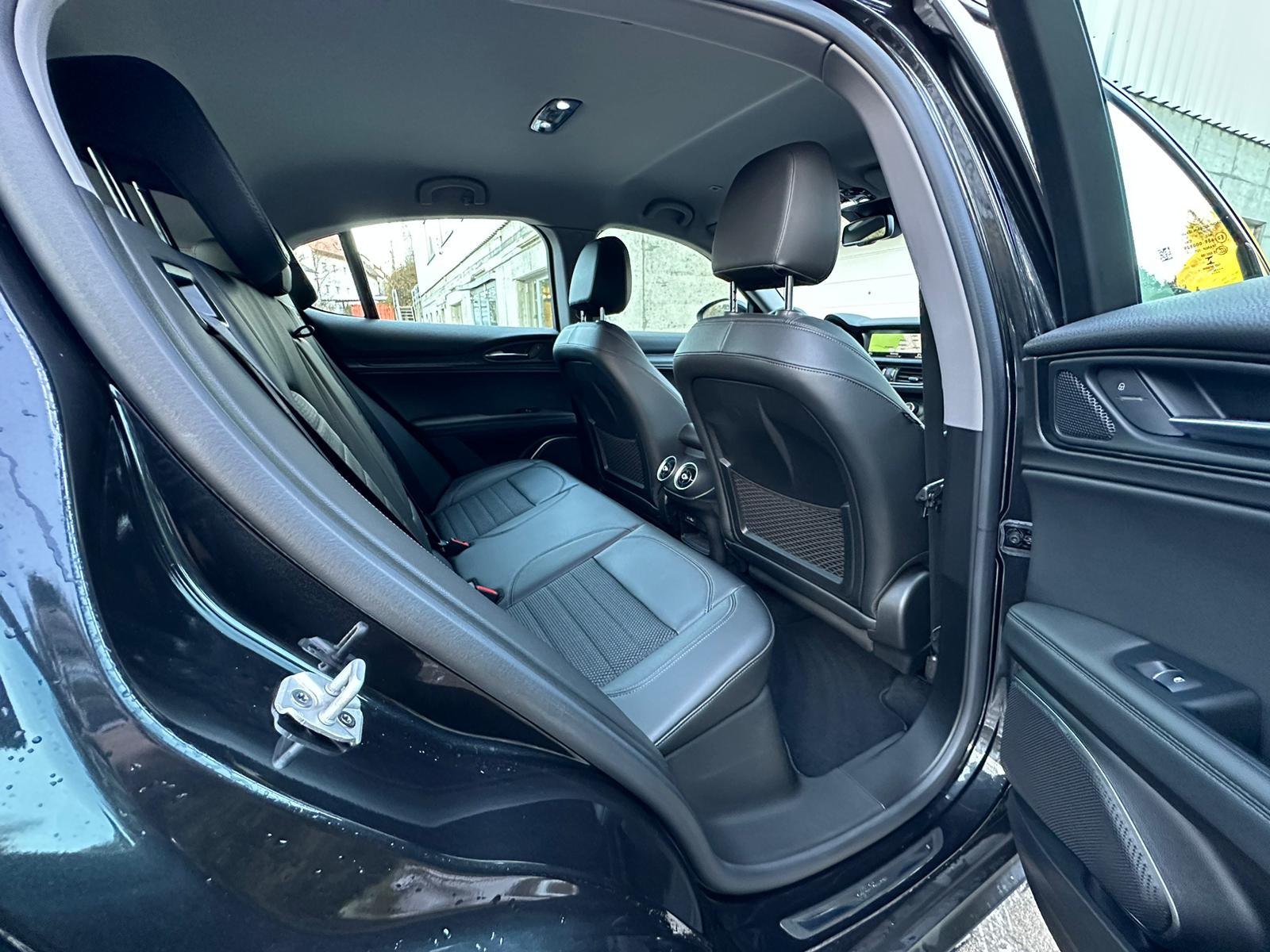 ALFA ROMEO Stelvio 2.2 JTDM Super Q4 Automatic Q4-image-14