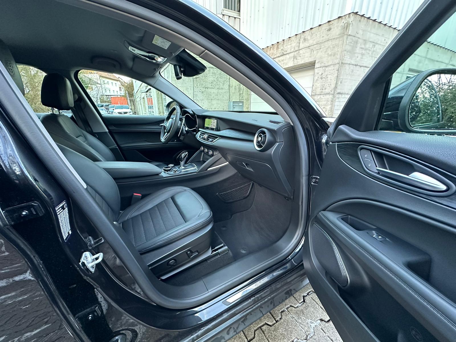 ALFA ROMEO Stelvio 2.2 JTDM Super Q4 Automatic Q4-image-15