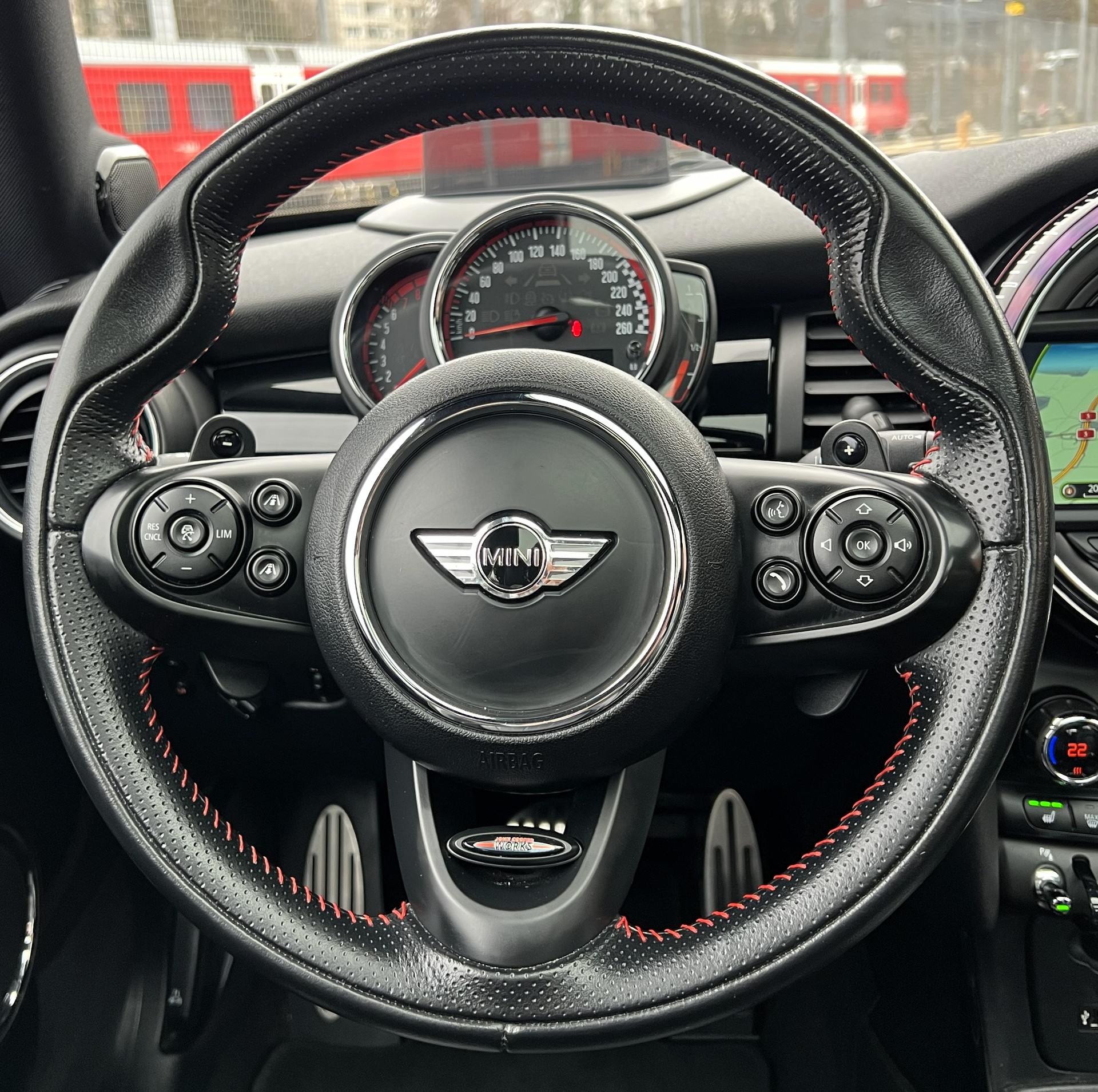 MINI Cooper John Cooper Works Steptronic-image-28