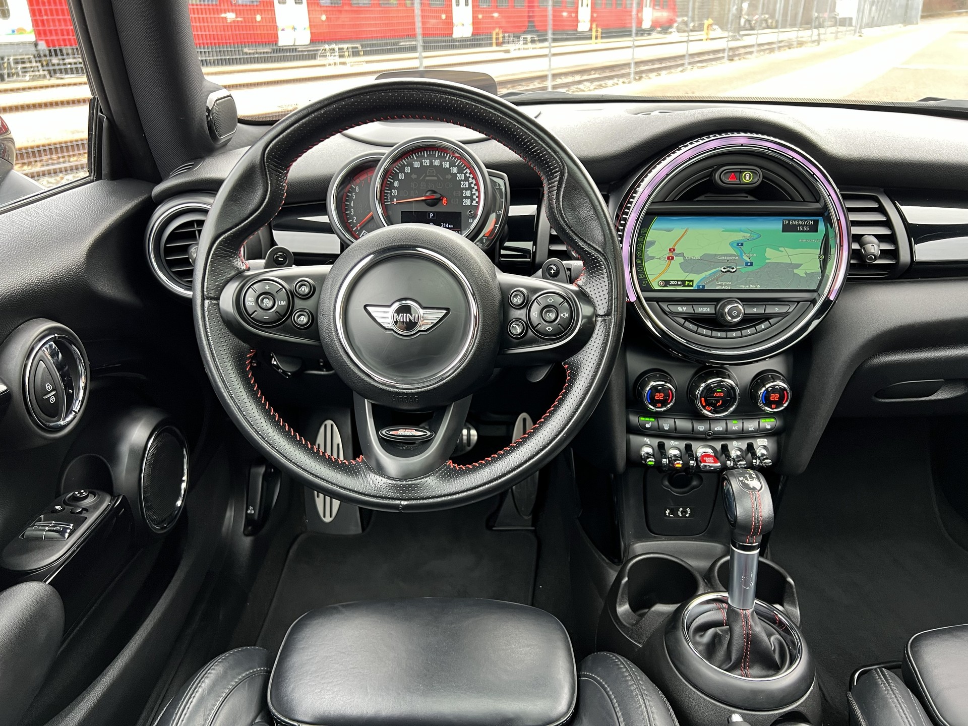MINI Cooper John Cooper Works Steptronic-image-29