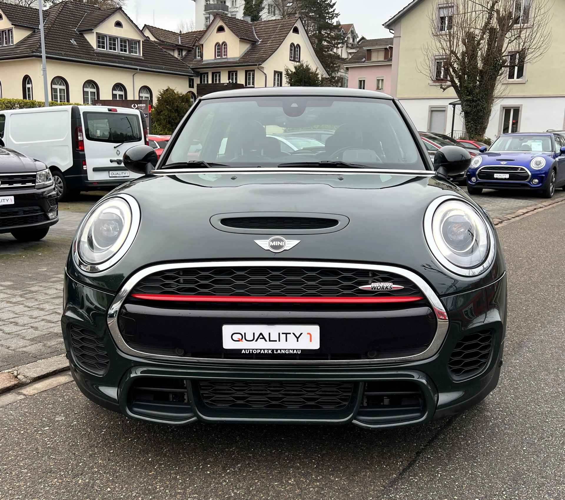 MINI Cooper John Cooper Works Steptronic-image-13