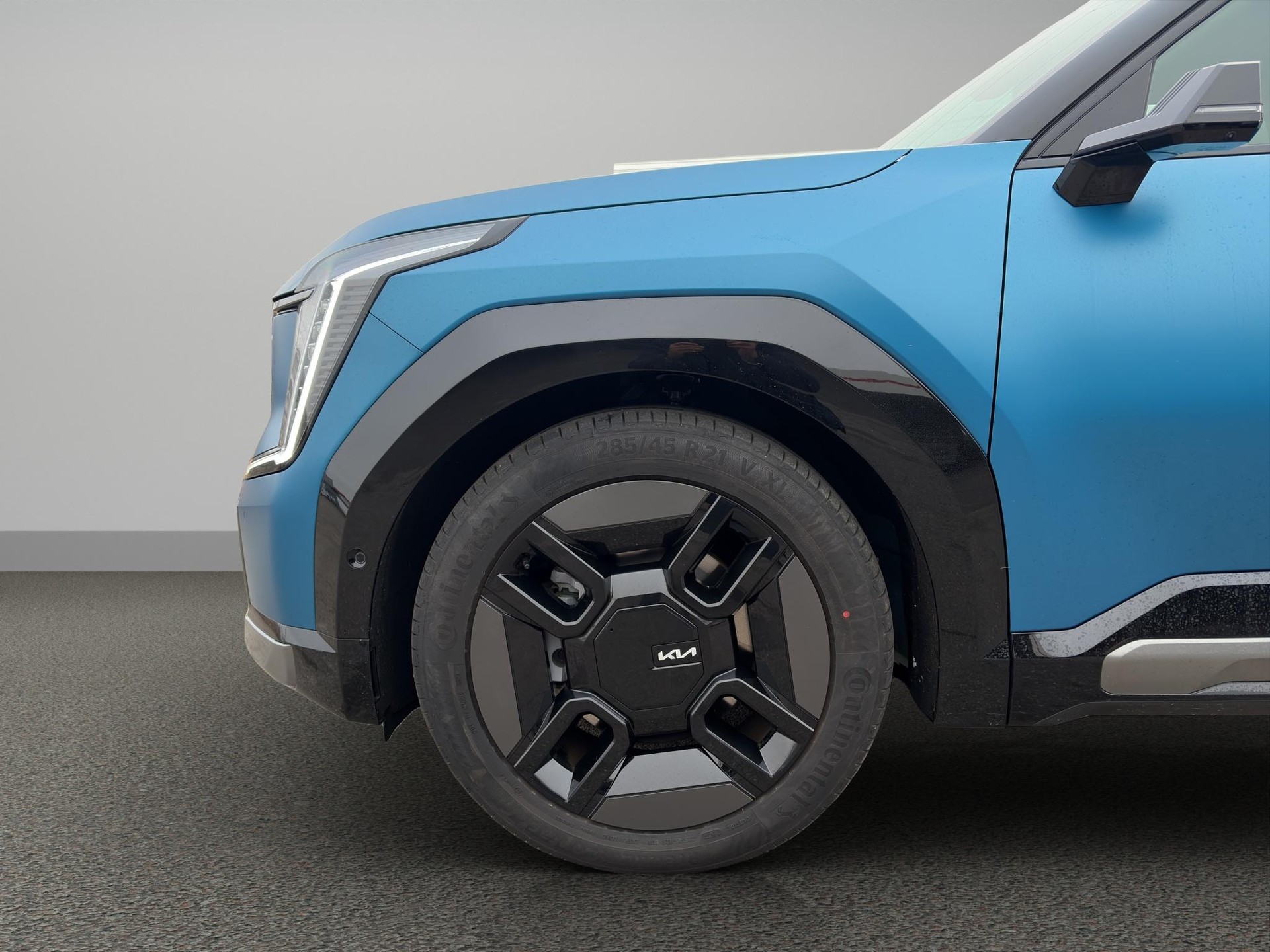 KIA EV9 99.8 kWh GT-Line 4x4-image-7