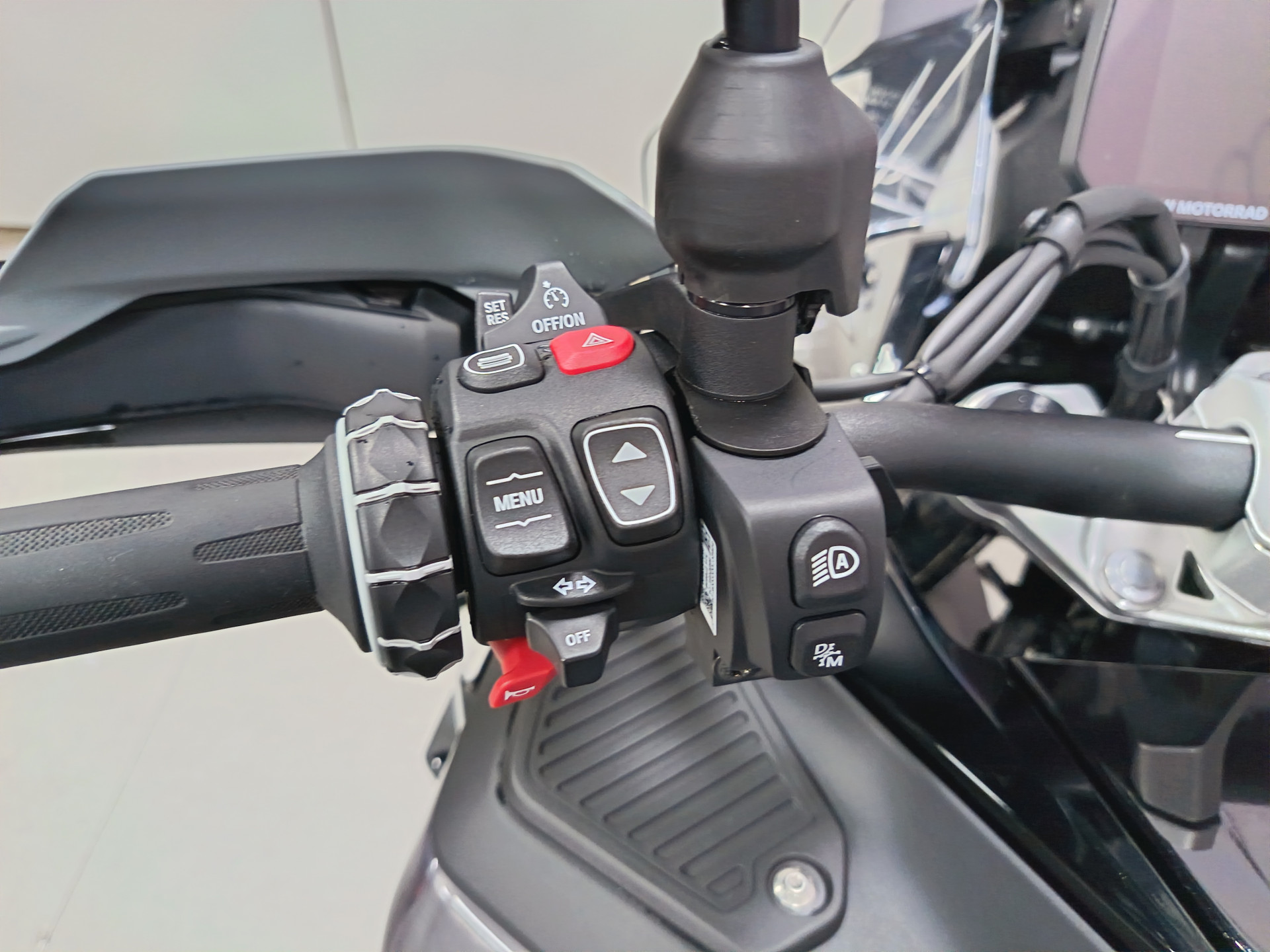 BMW R 1300 GS Adventure ASA *** Leasing 3.9% ***-image-6