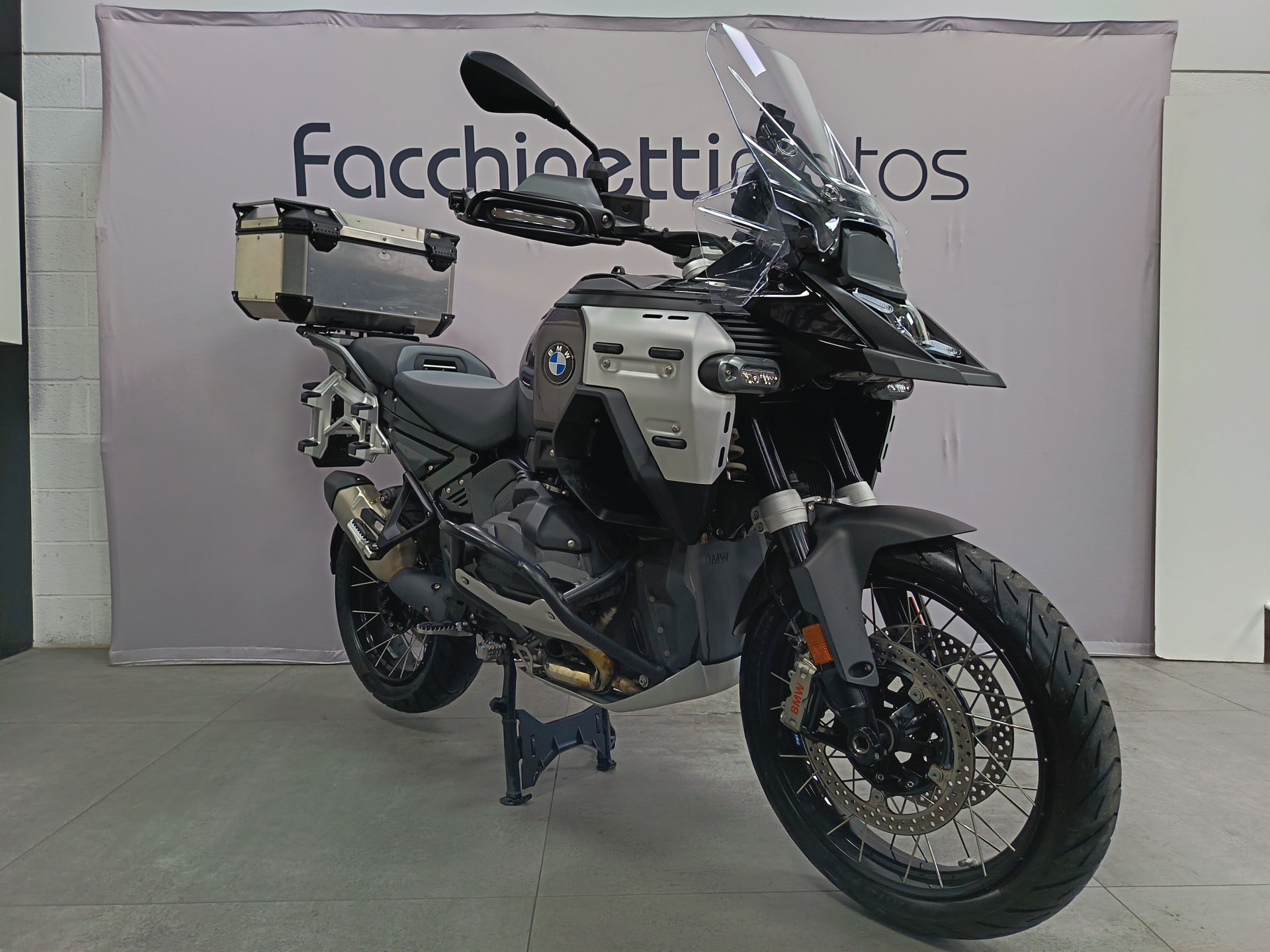 BMW R 1300 GS Adventure ASA *** Leasing 3.9% ***-image-1